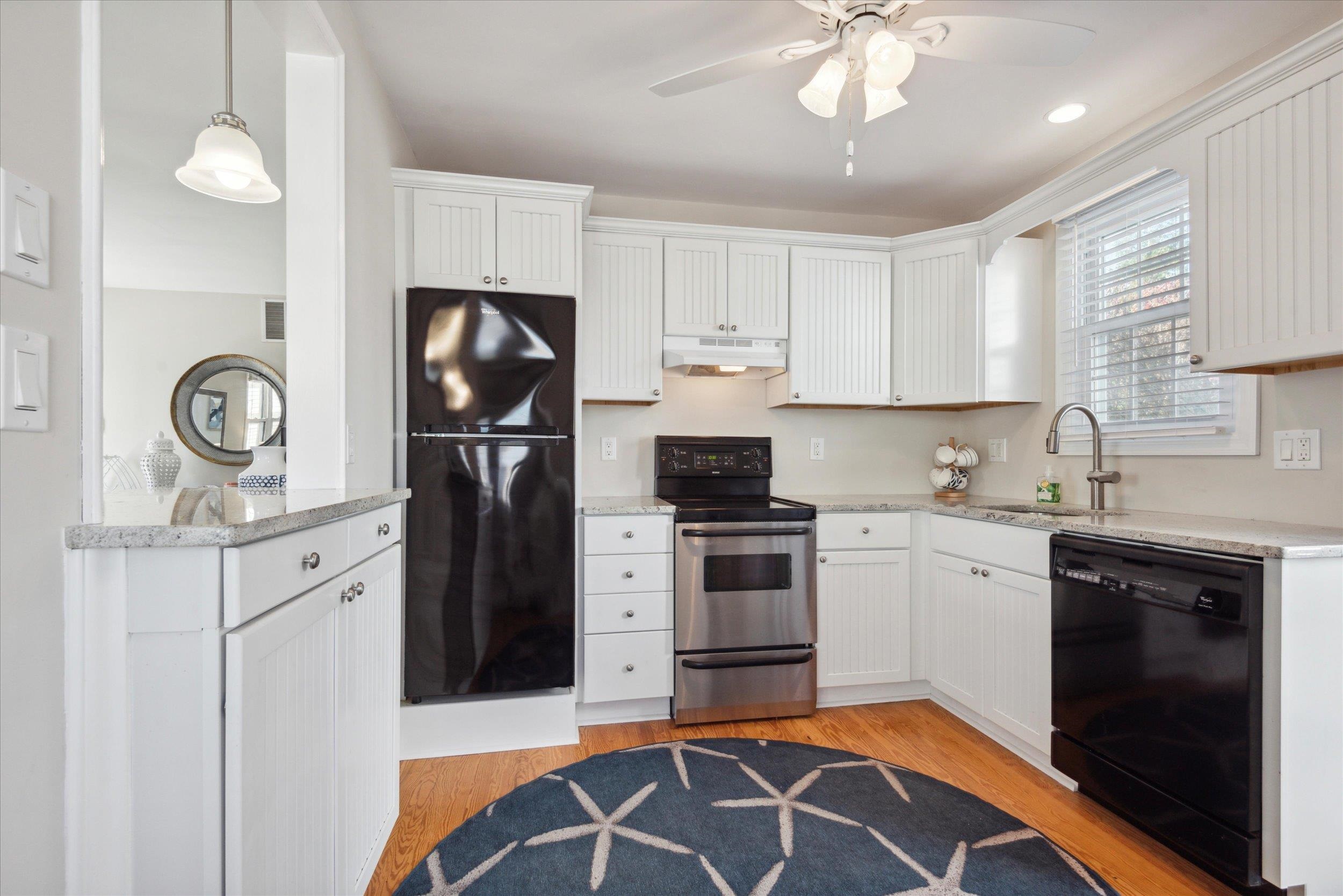 413 98th Street Unit: first floo