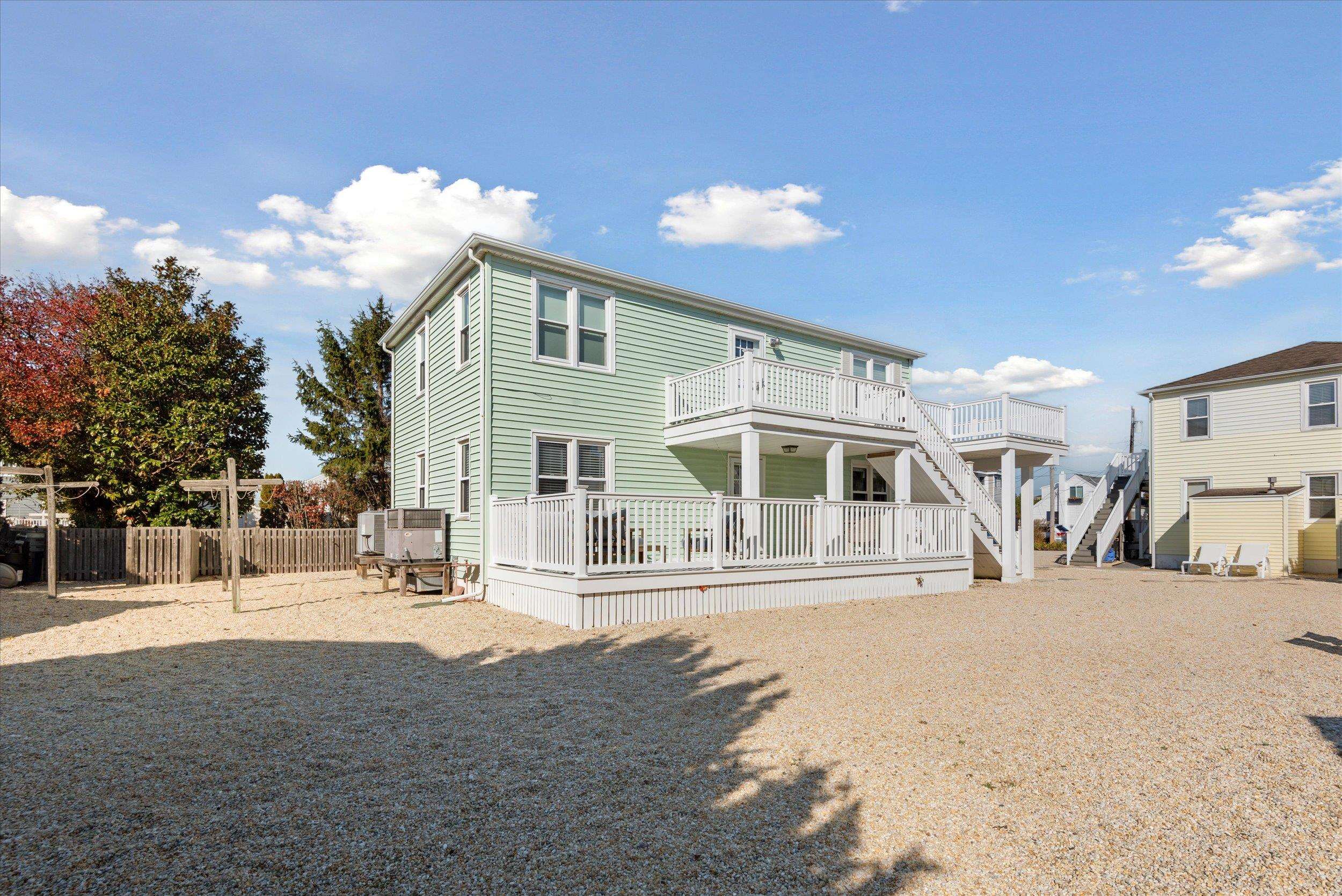 413 98th Street Unit: first floo