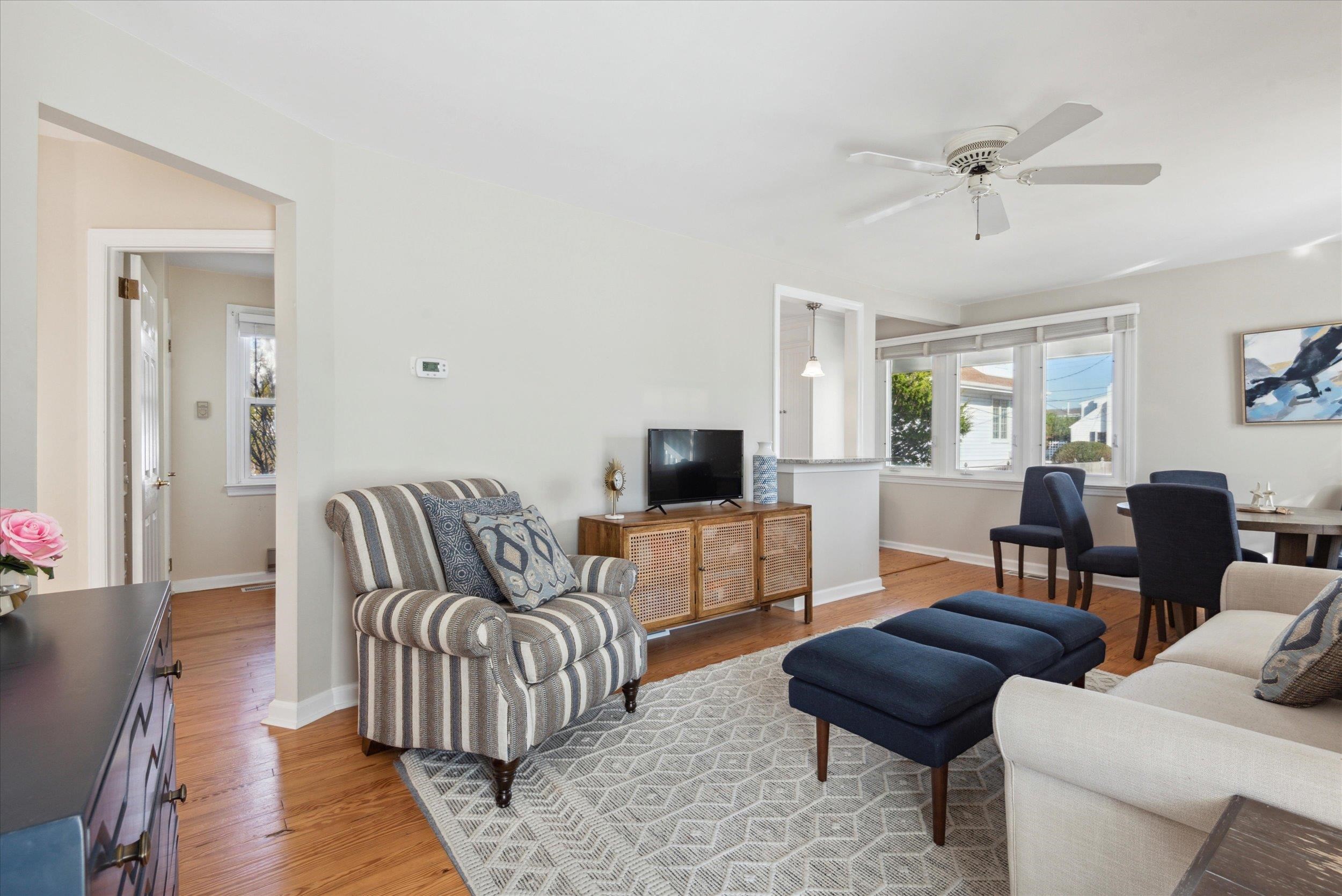 413 98th Street Unit: first floo