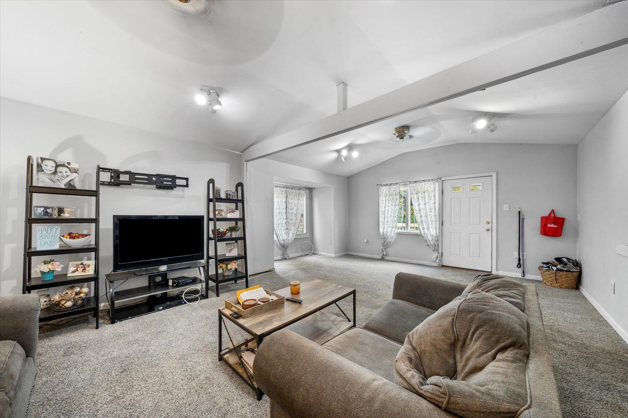 806 Bennett Road