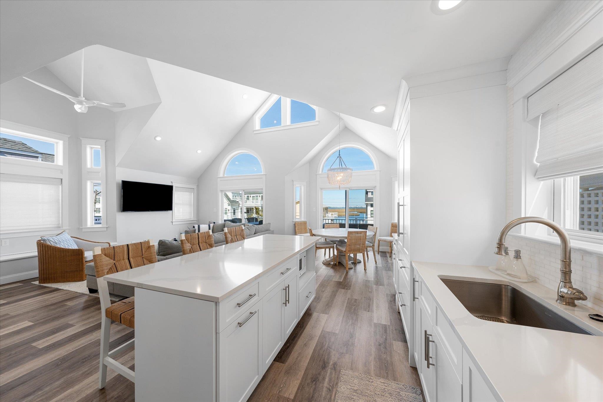 714 Sunrise Drive