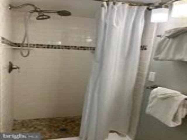 4600 Landis Avenue Unit: #3B