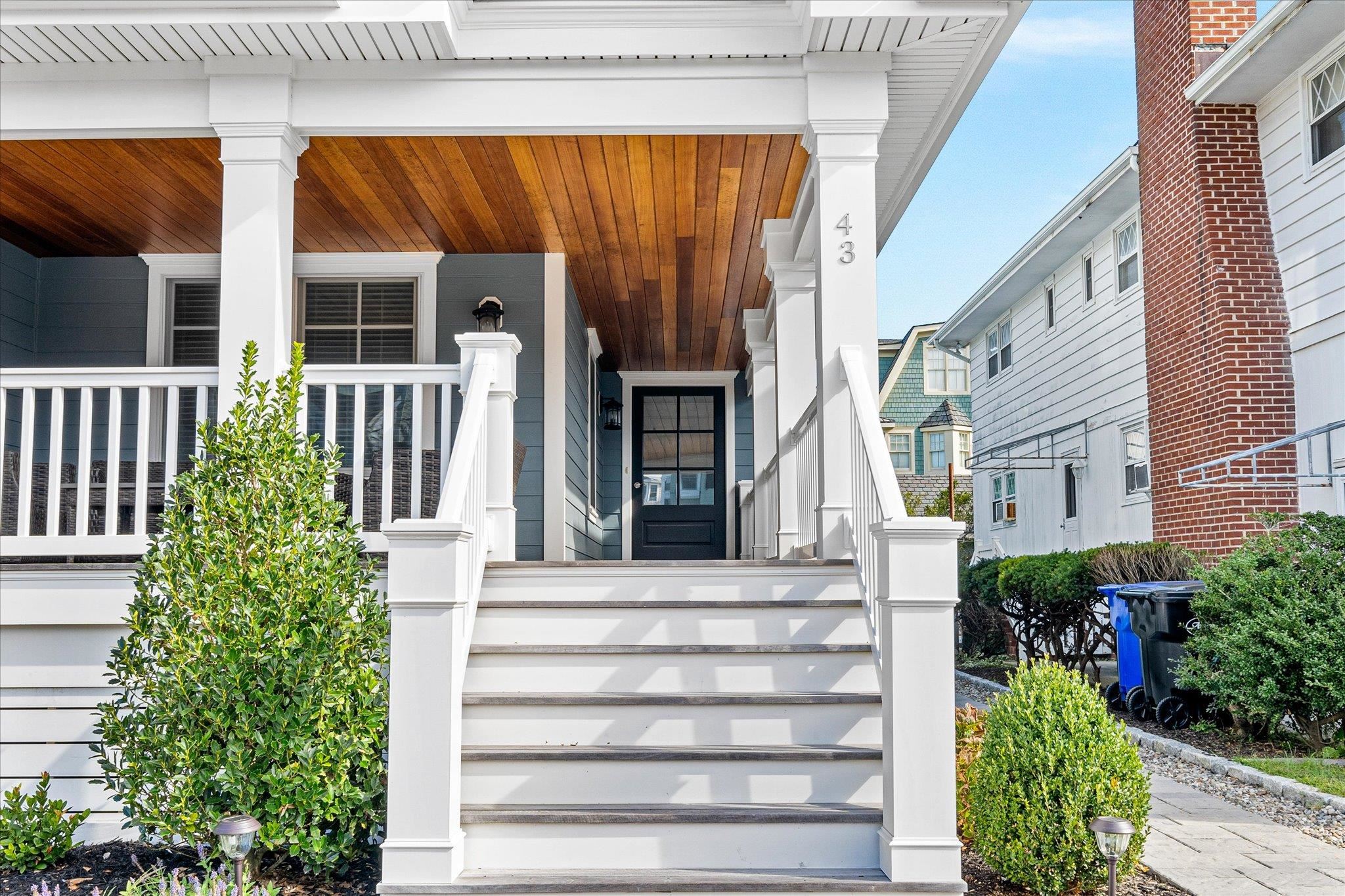 43 E 26th Street