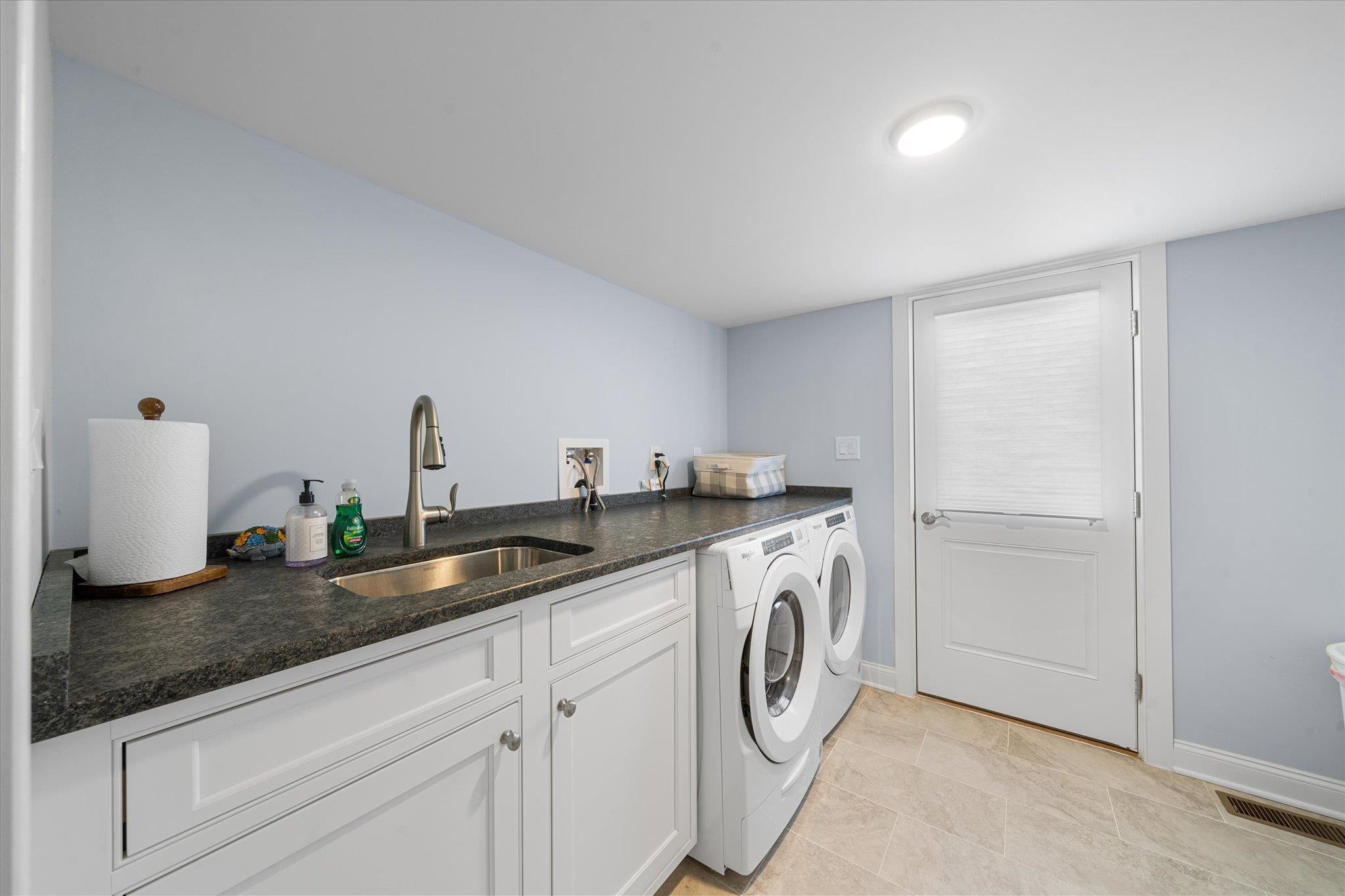 43 E 26th Street