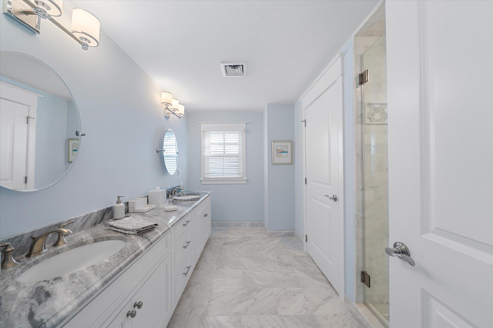 43 E 26th Street