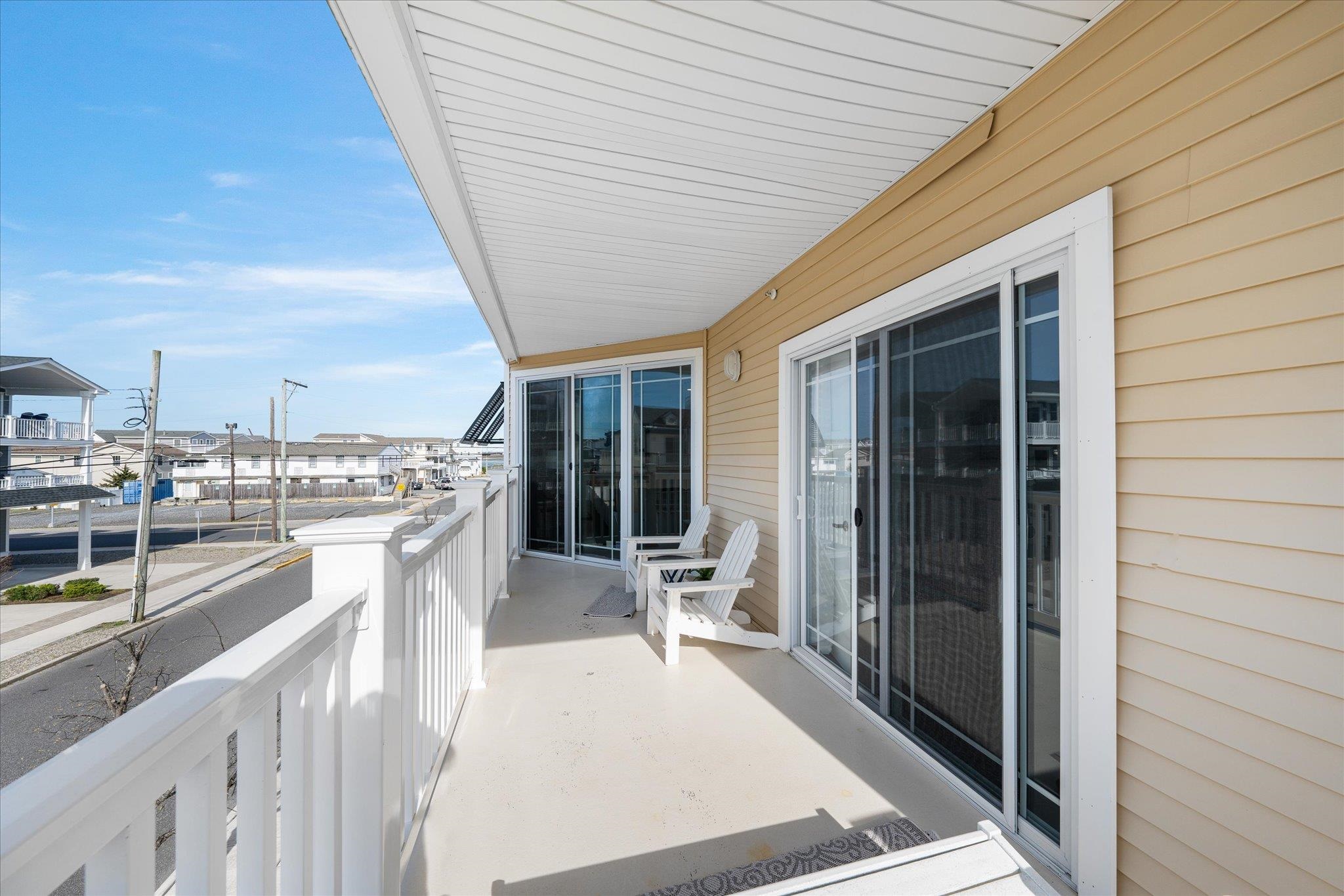 8609 Landis Avenue Unit: 204