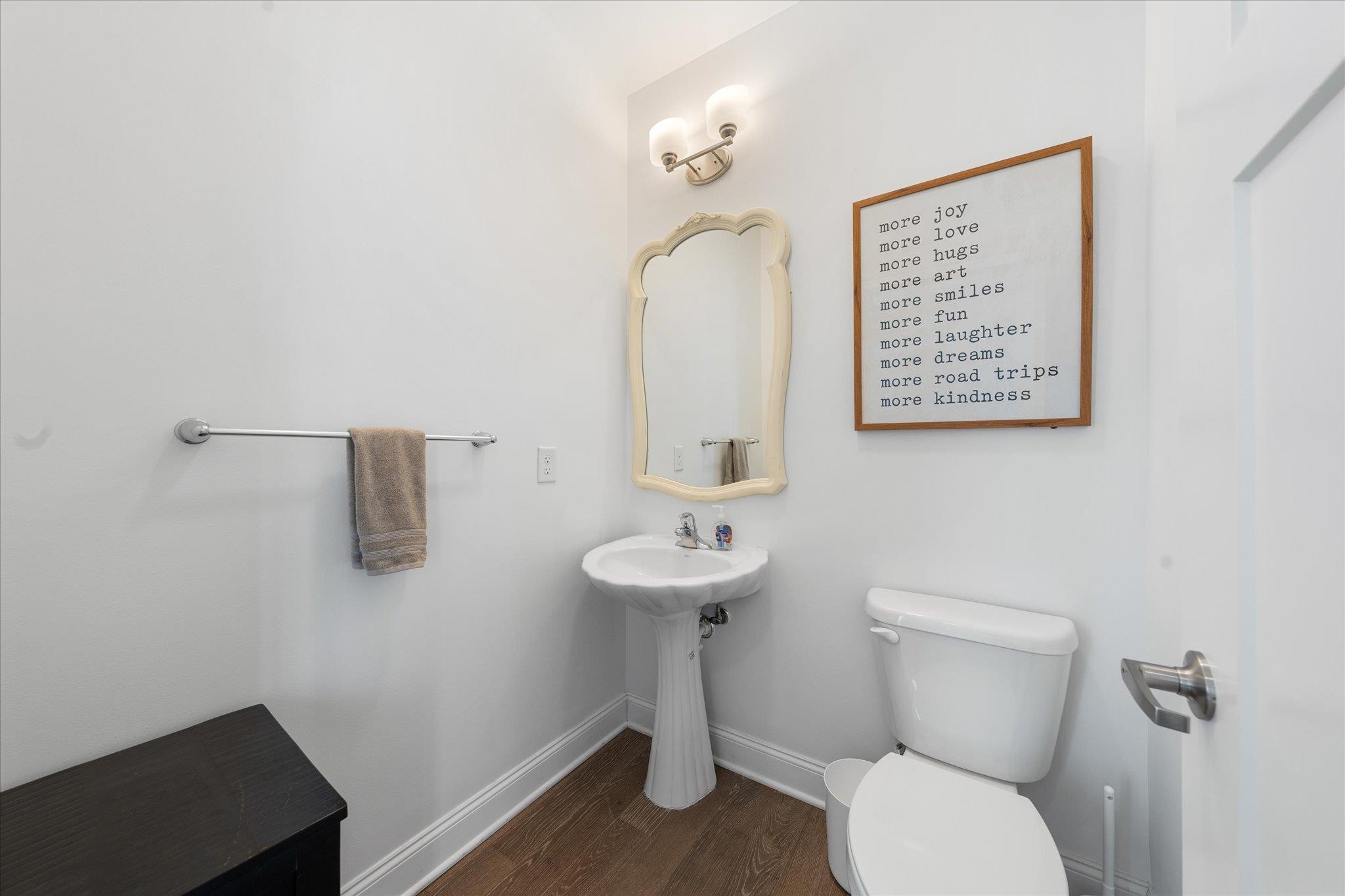 8609 Landis Avenue Unit: 204
