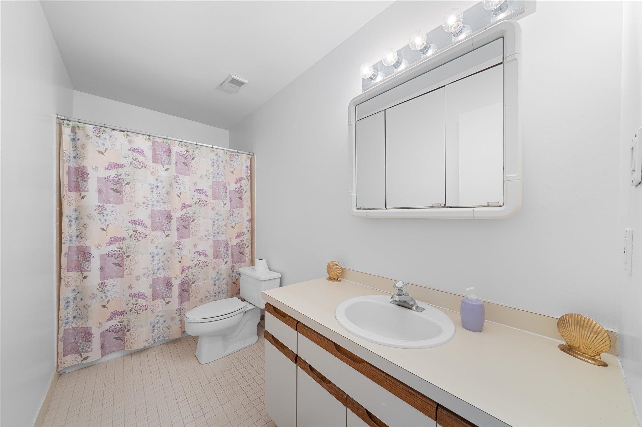 400 E Marina Court Unit: 205B