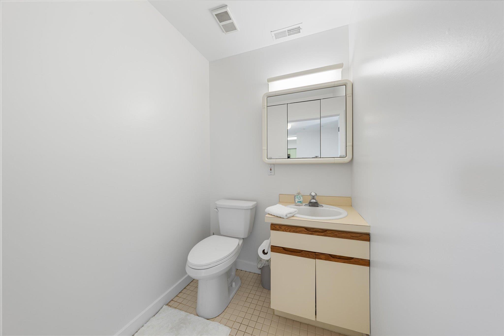 400 E Marina Court Unit: 205B