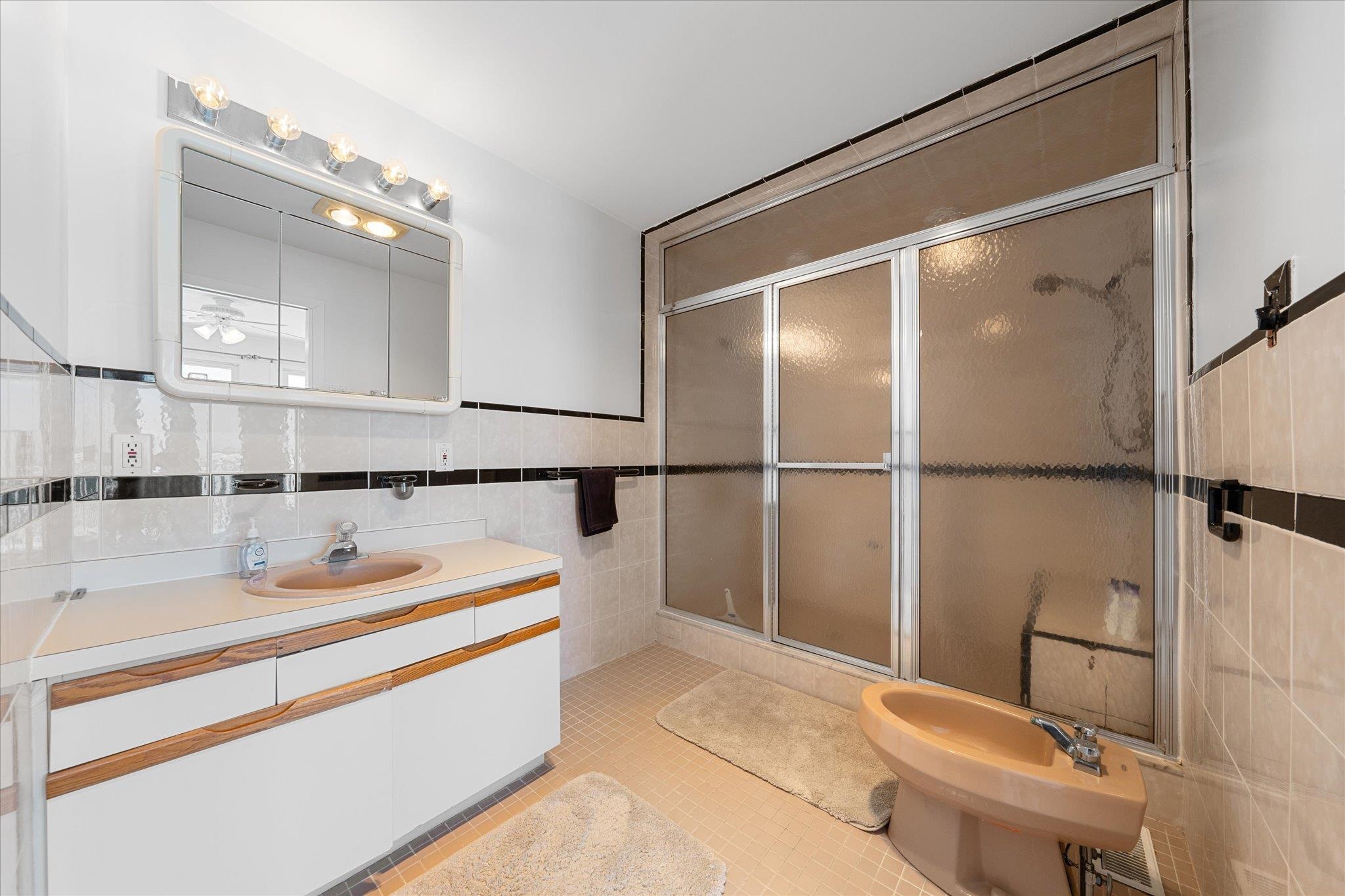 400 E Marina Court Unit: 205B