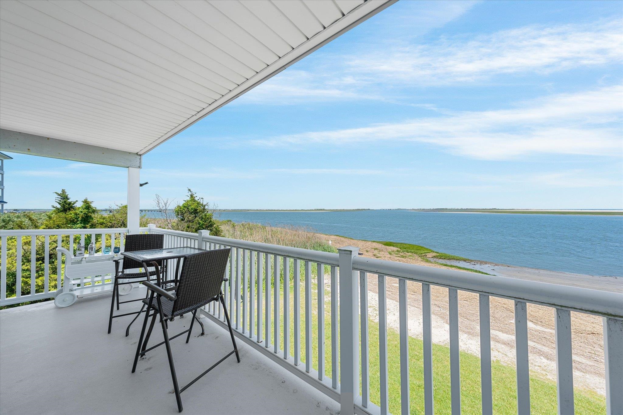 400 E Marina Court Unit: 205B