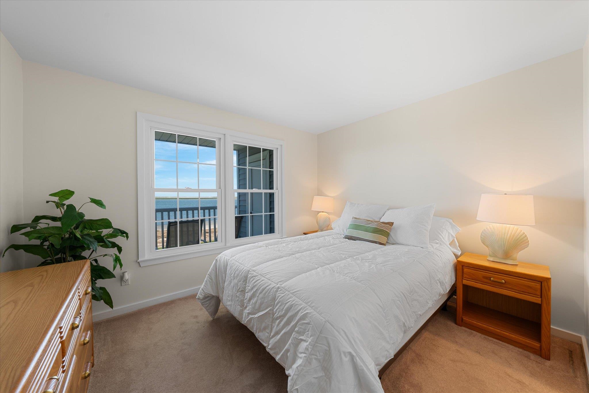 400 E Marina Court Unit: 105B