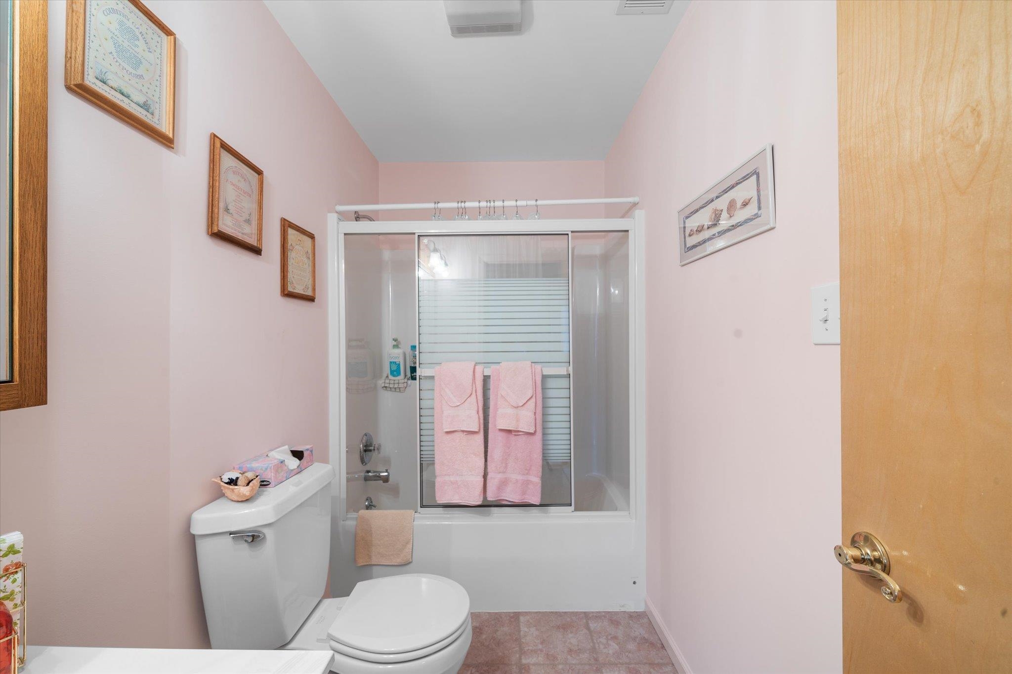 116 W Charleston Avenue
