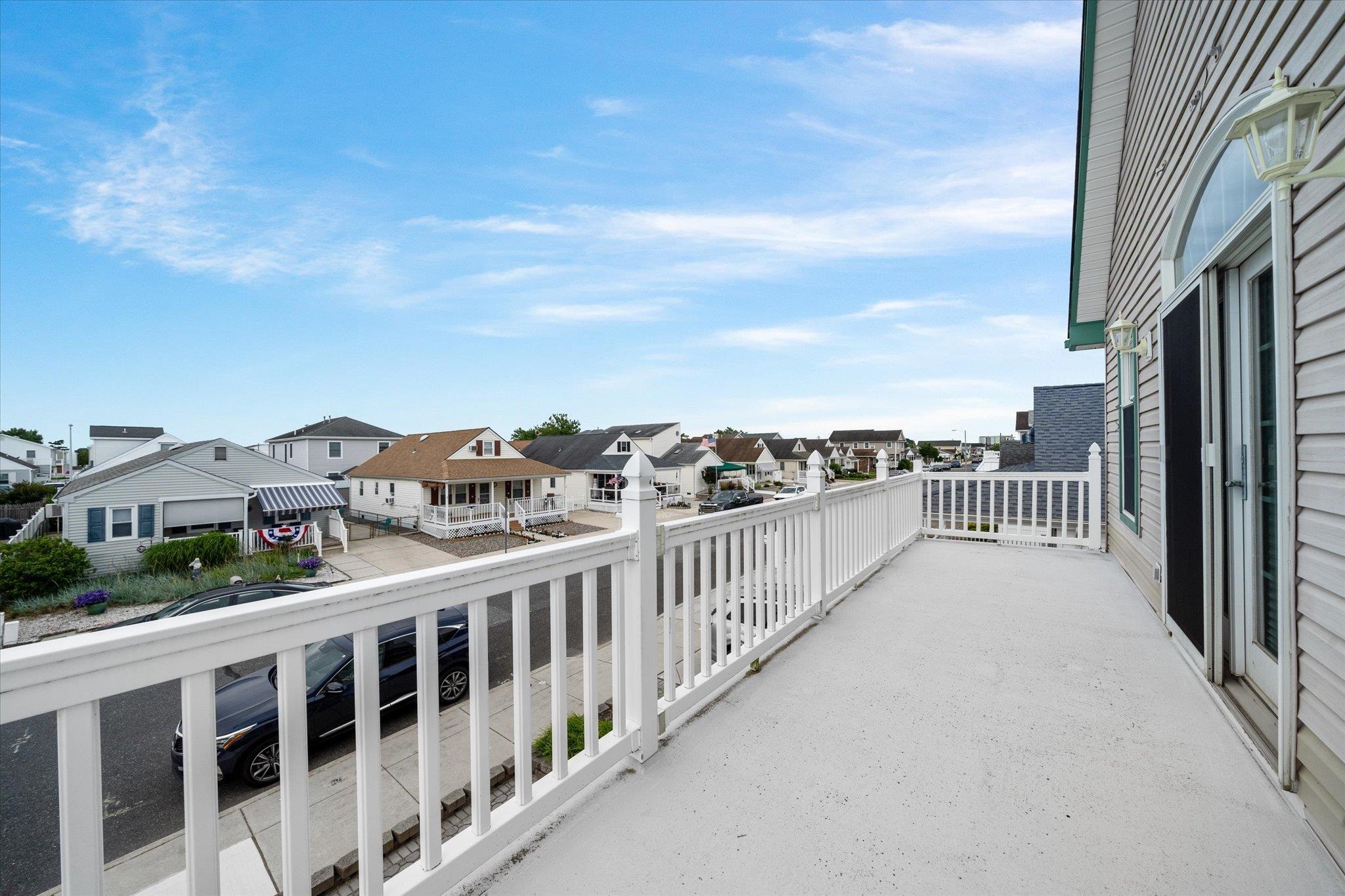 116 W Charleston Avenue