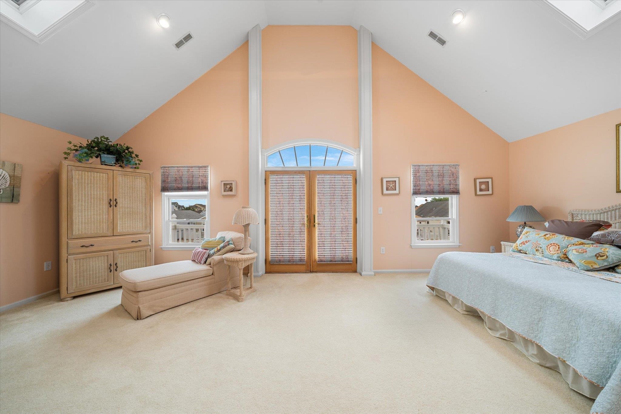 116 W Charleston Avenue