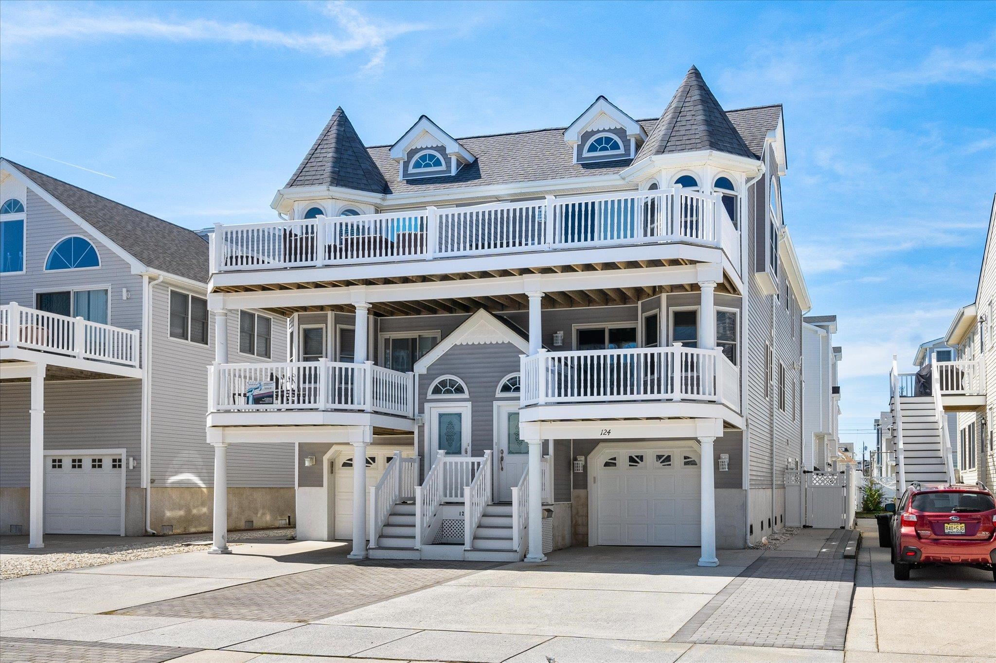 124 51st Street Unit: West