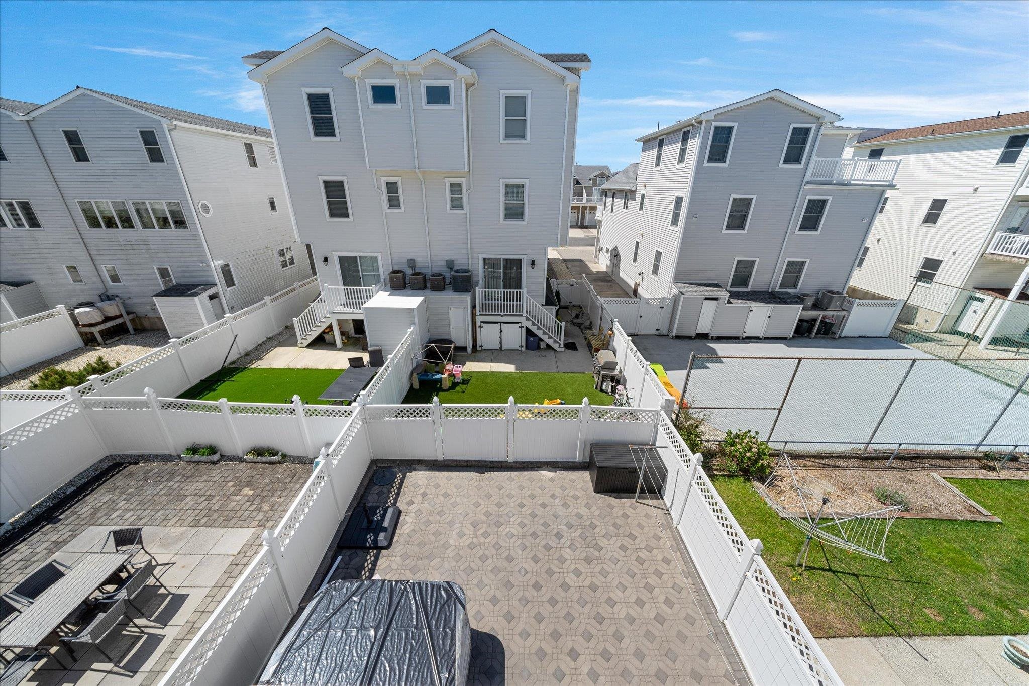 124 51st Street Unit: West