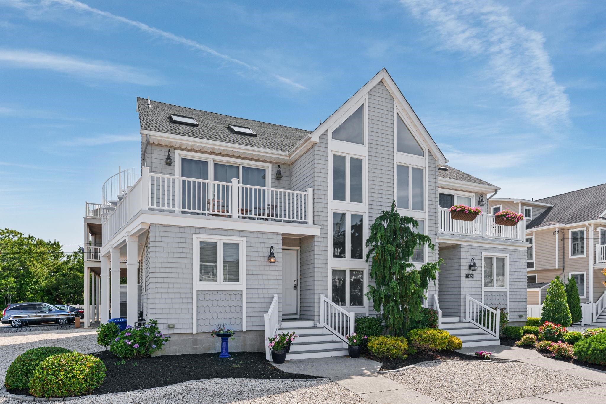 7899 Sunset Drive Unit: W