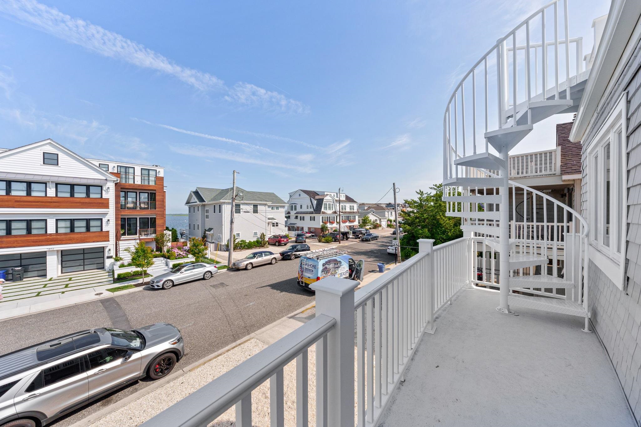 7899 Sunset Drive Unit: W