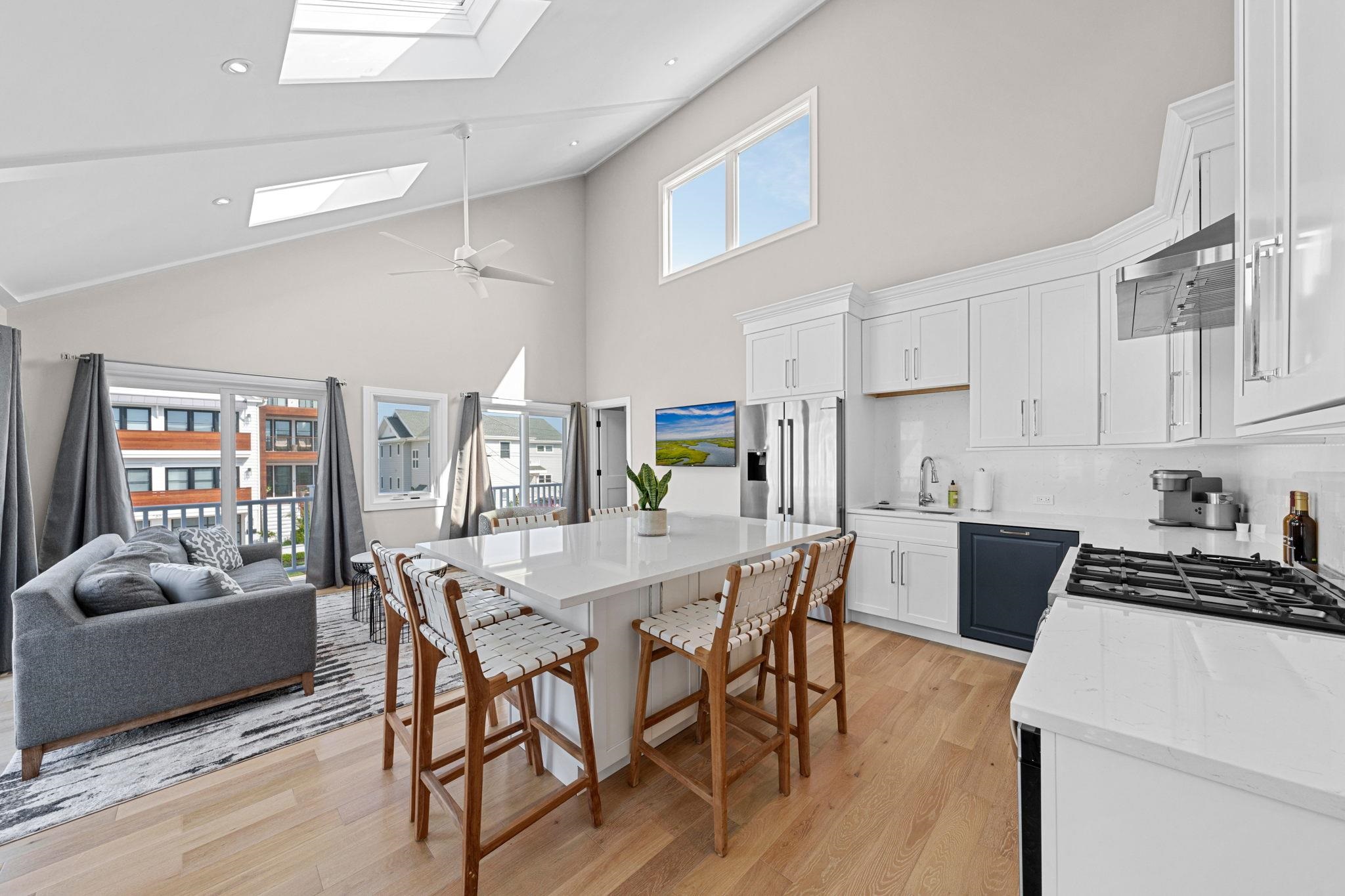 7899 Sunset Drive Unit: W