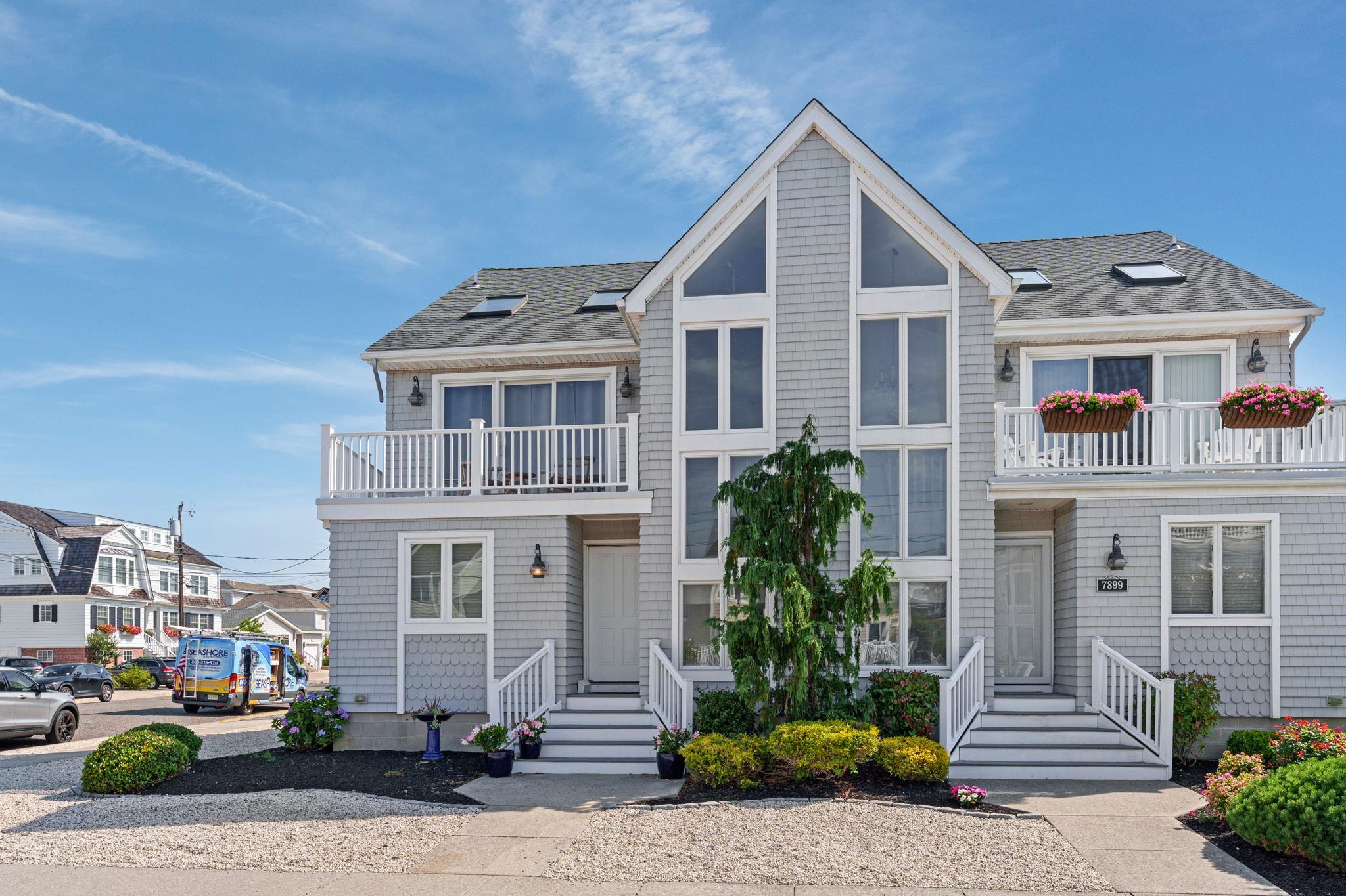 7899 Sunset Drive Unit: W
