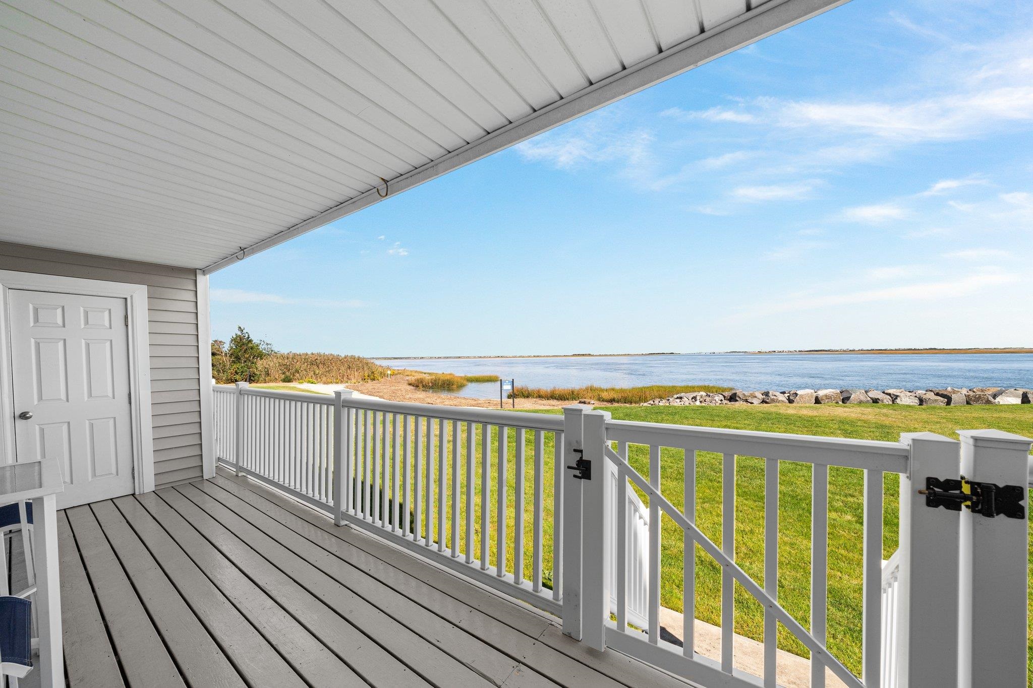400 E Marina Court Unit: 110C