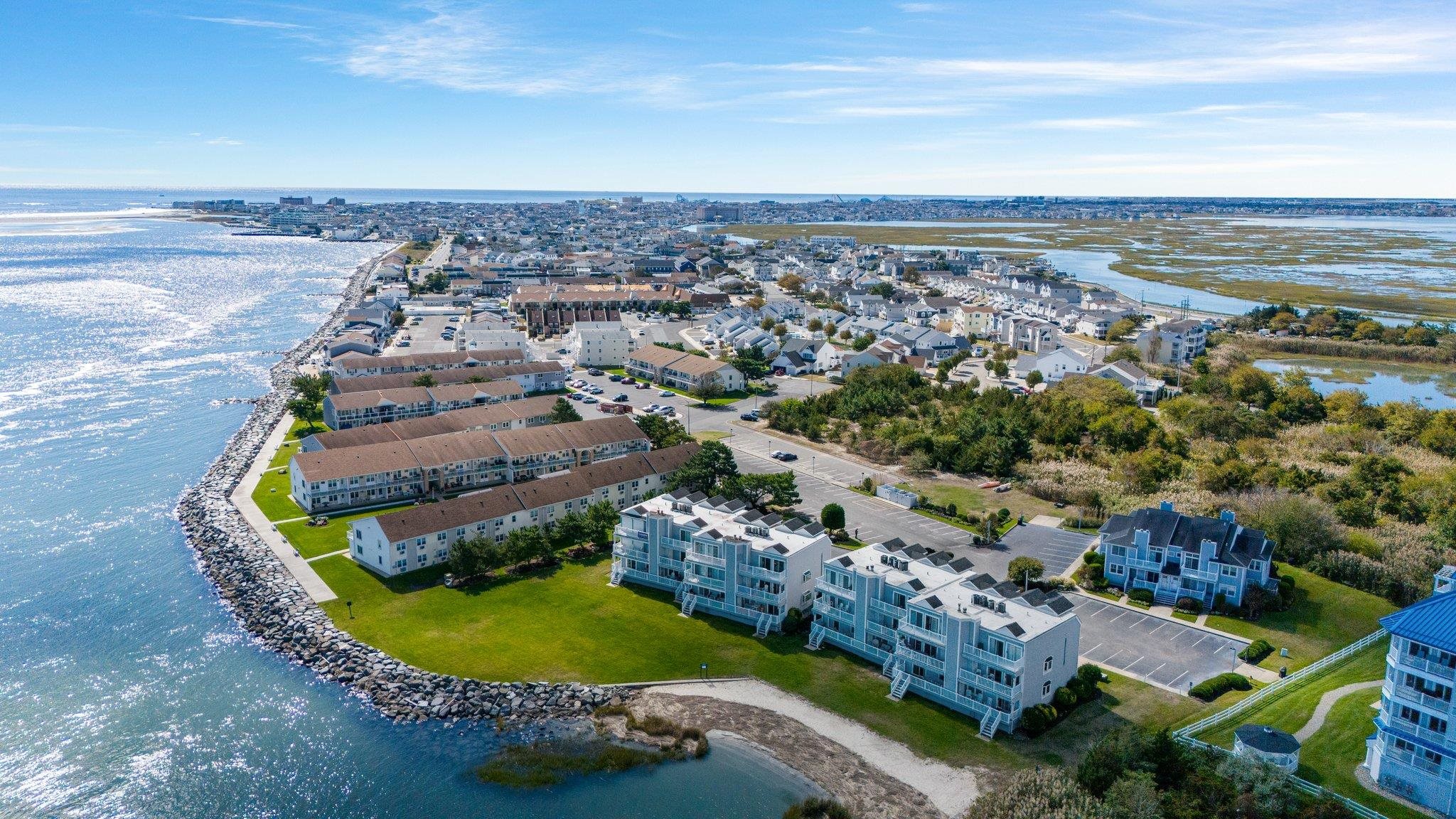 400 E Marina Court Unit: 110C