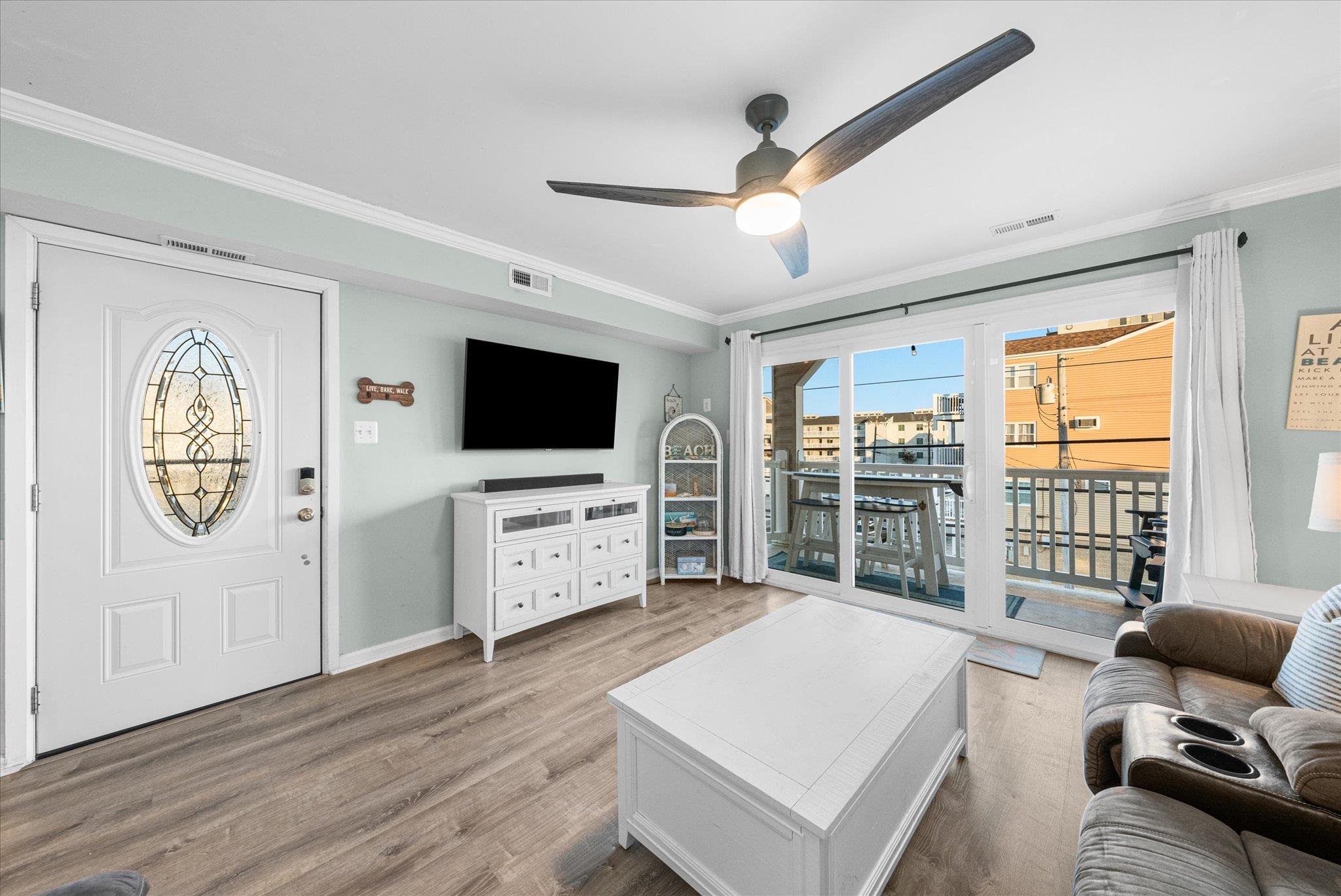 3502 Landis Avenue Unit: 4