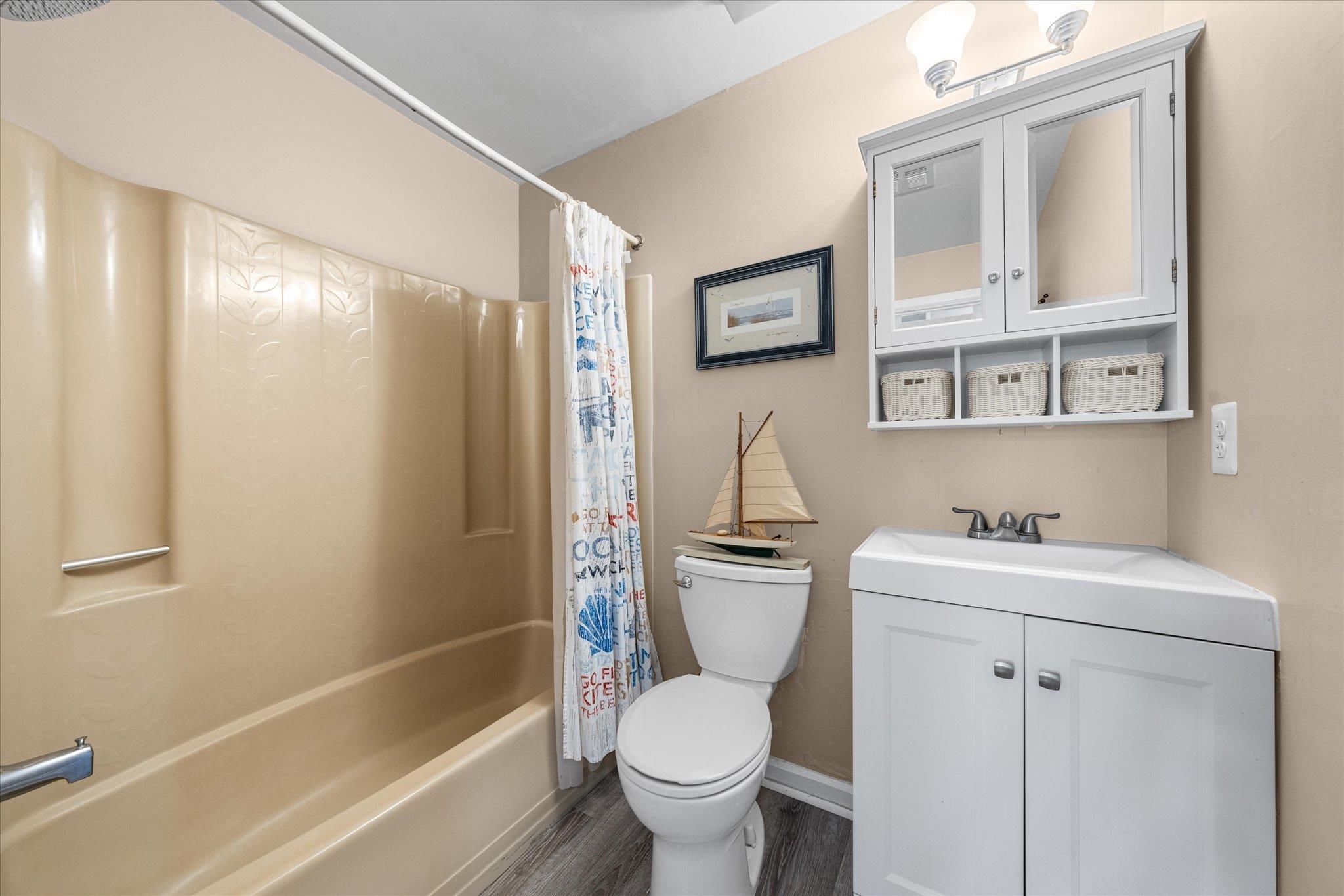3502 Landis Avenue Unit: 4