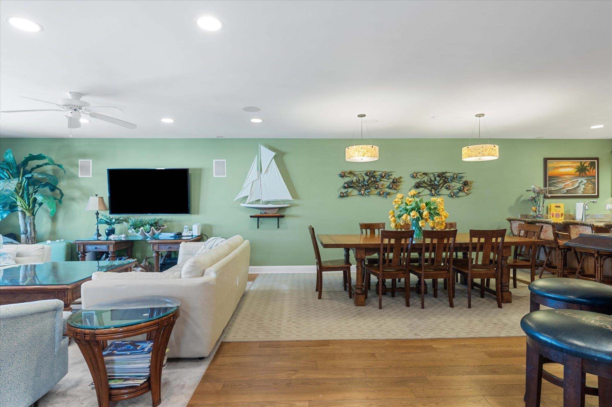 420 E Lavender Road Unit: 420