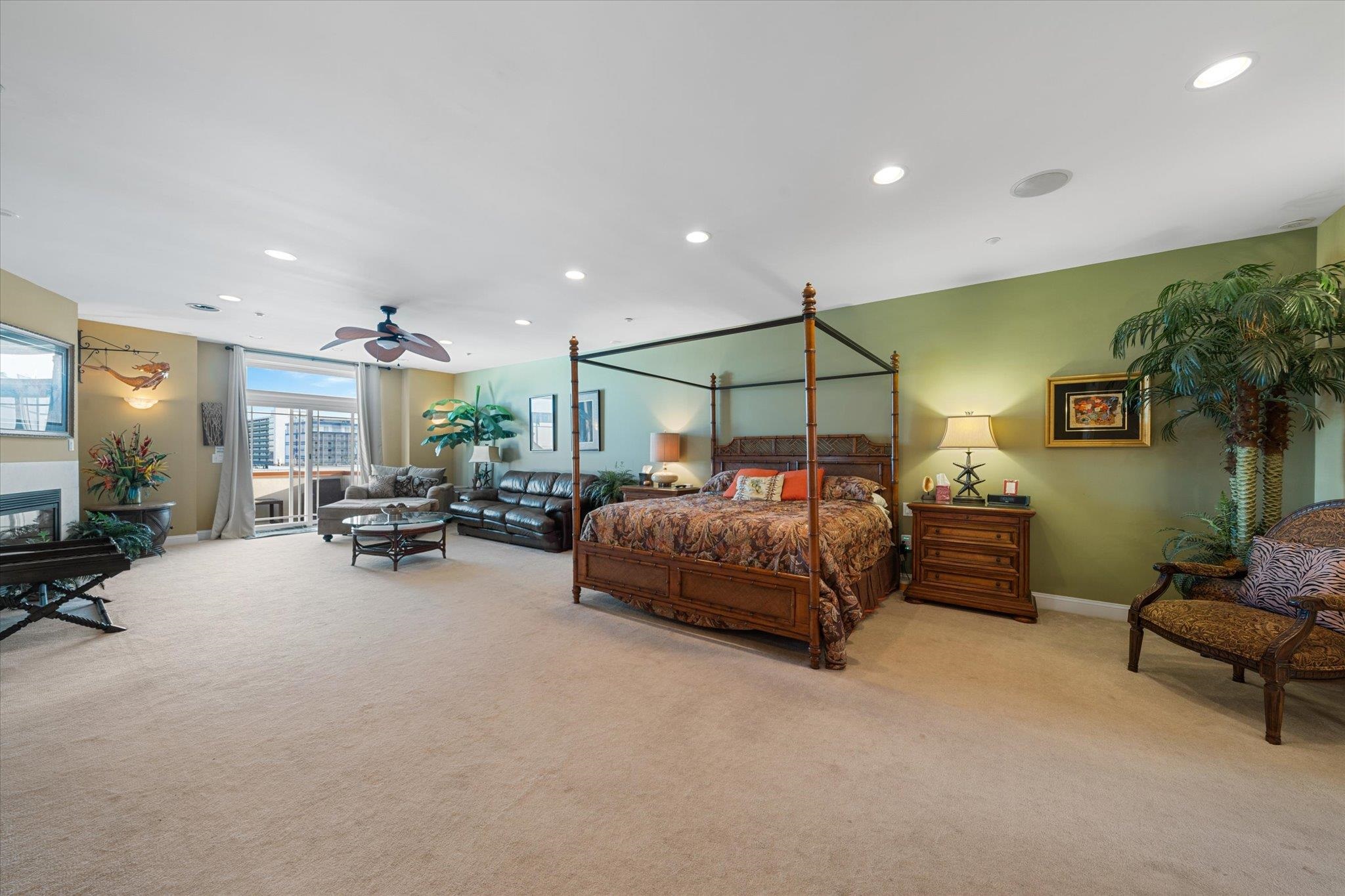 420 E Lavender Road Unit: 420