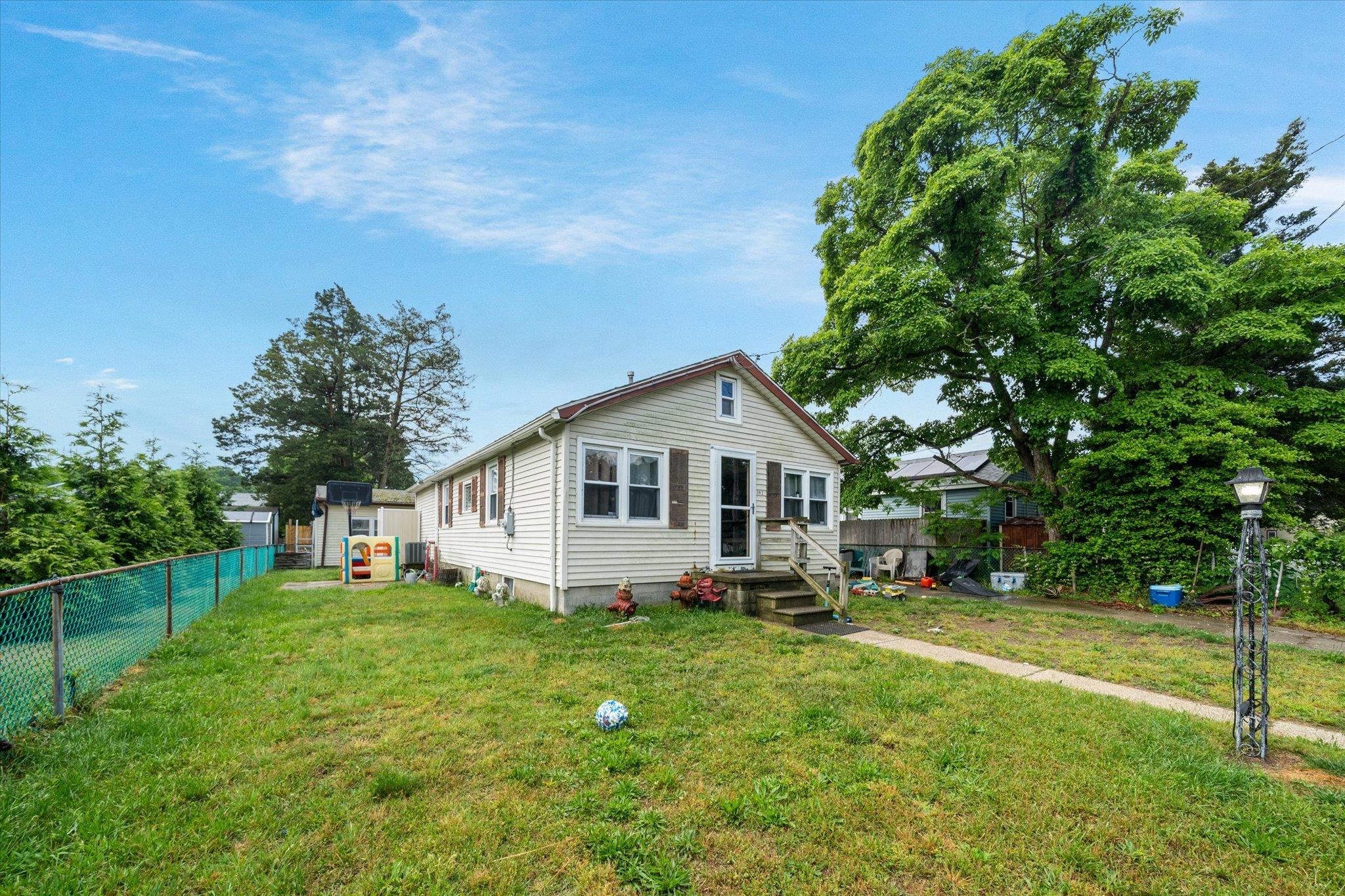 102 Alexander Avenue
