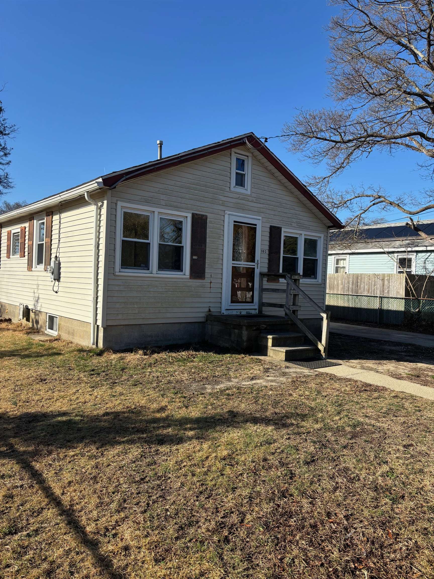 102 Alexander Avenue