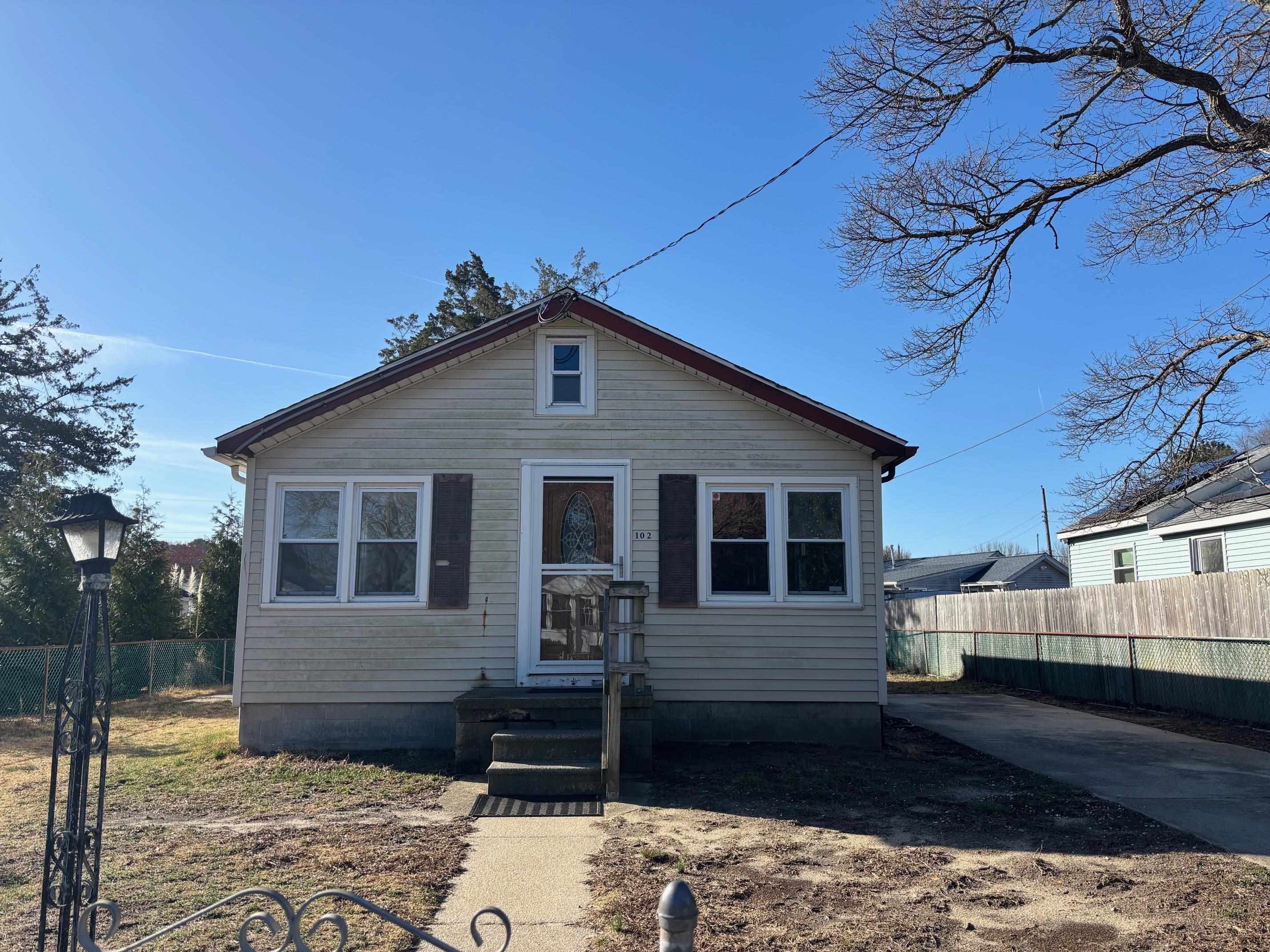 102 Alexander Avenue