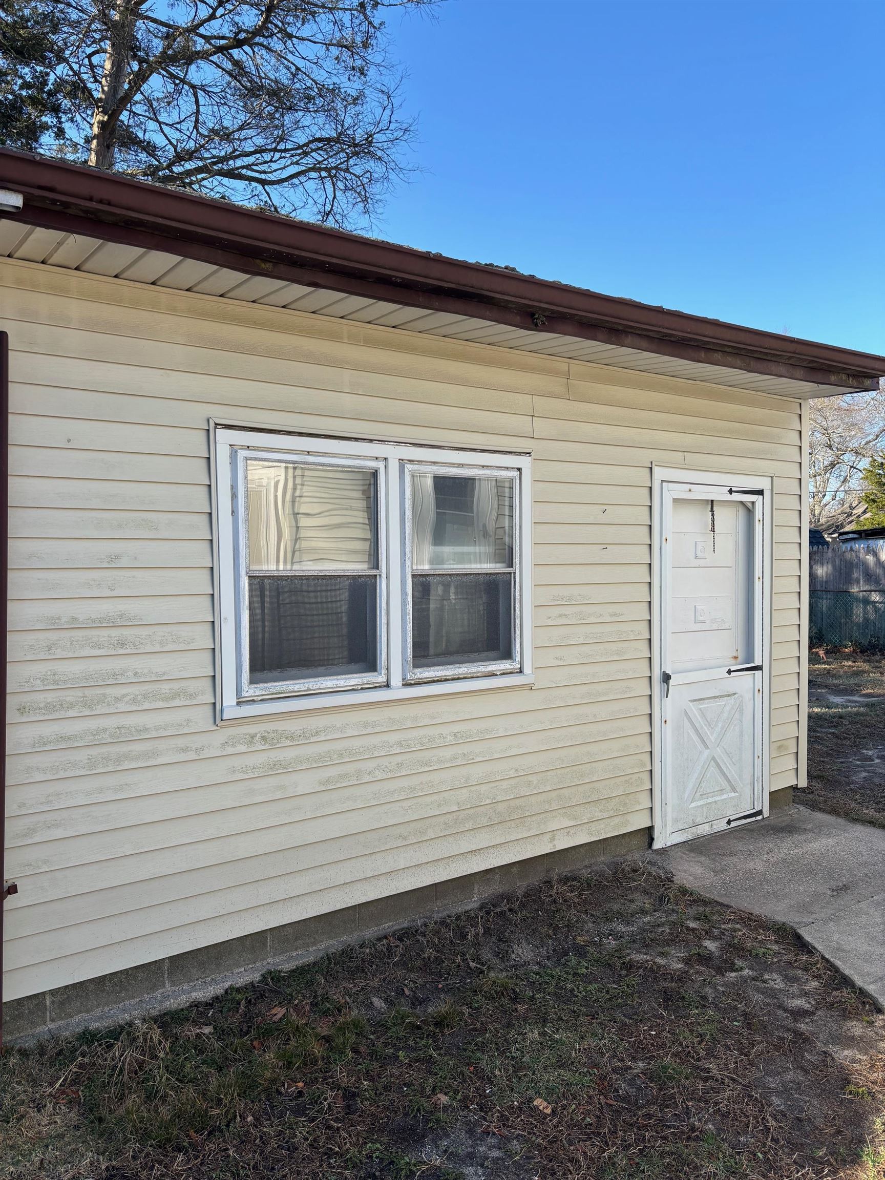 102 Alexander Avenue