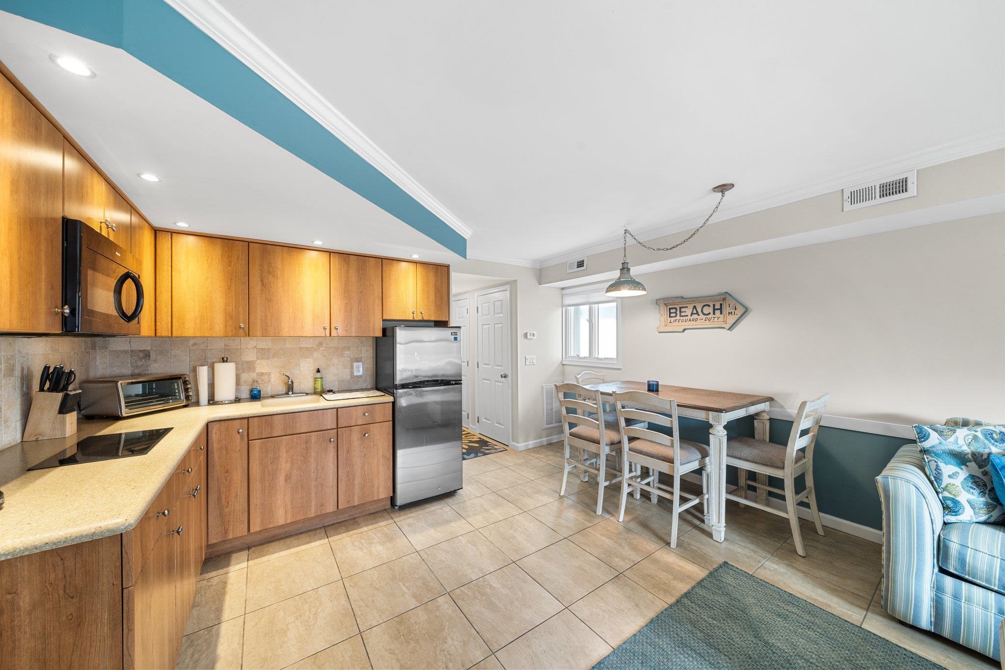 7888 Dune Drive Unit: 101
