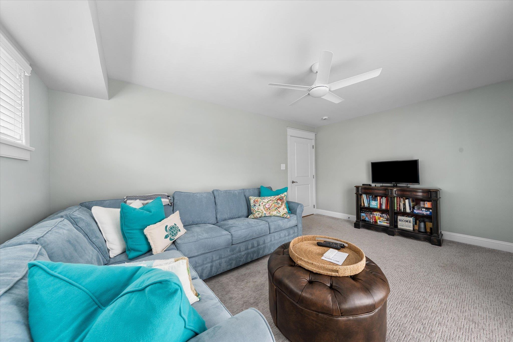223 24th Street Unit: 223
