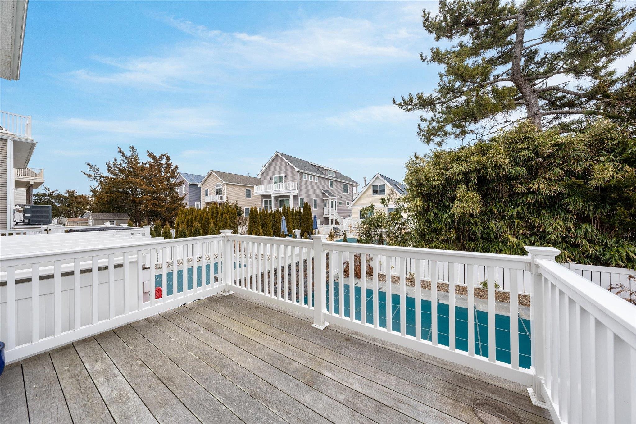 223 24th Street Unit: 223