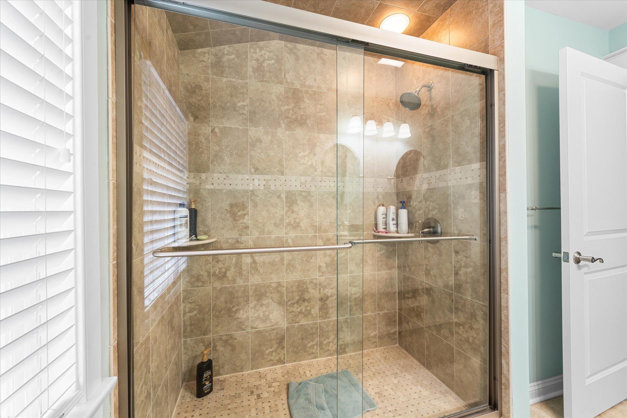223 24th Street Unit: 223