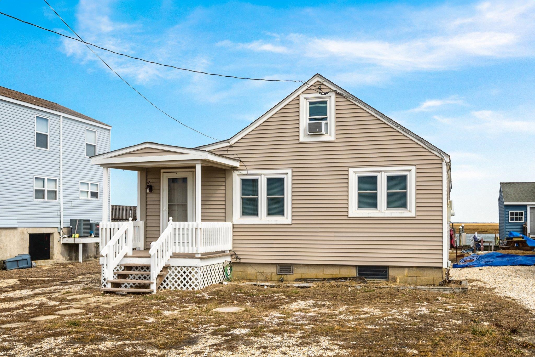 482 Old Avalon Boulevard