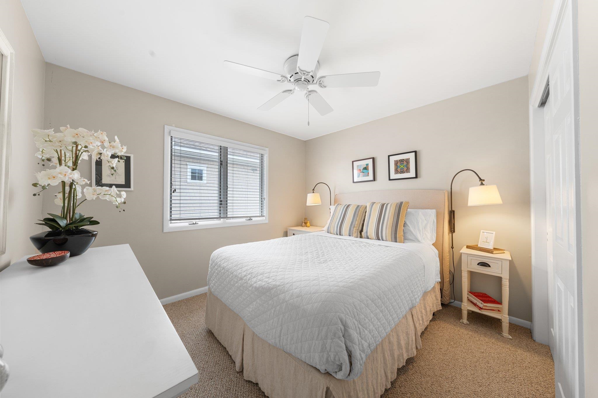 255 117th Street Unit: 2