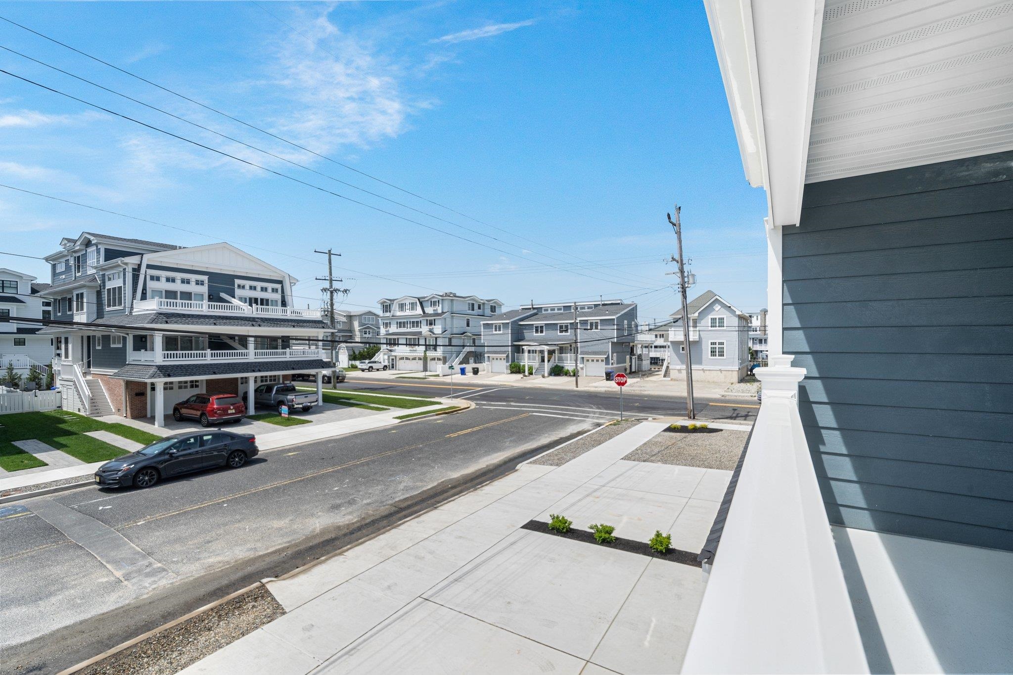 293 24th Street Unit: 293