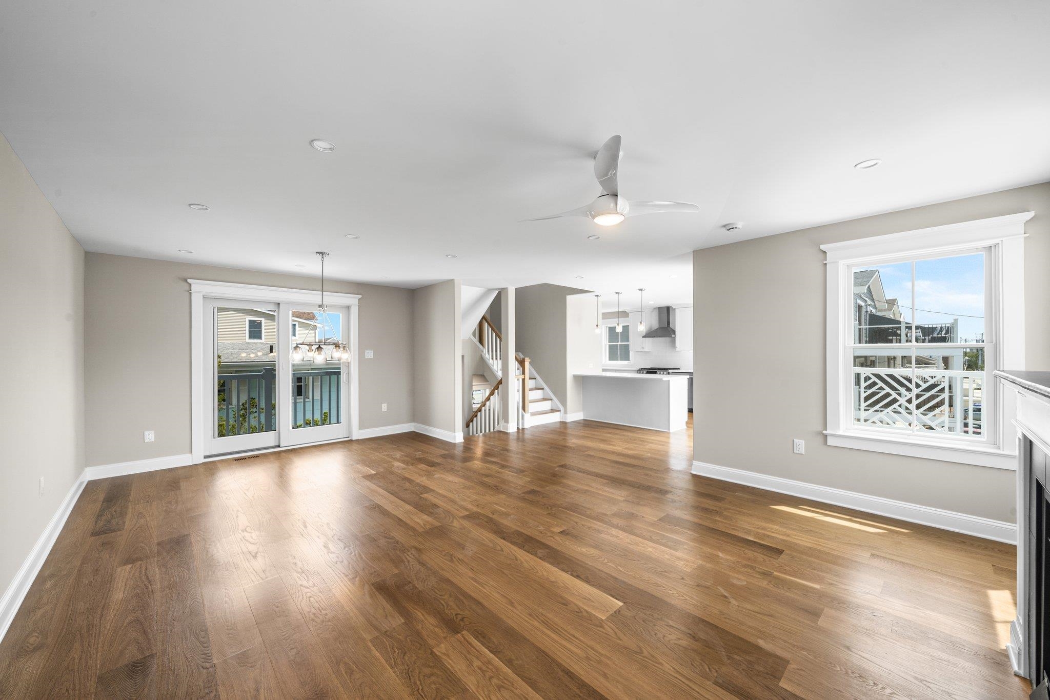 293 24th Street Unit: 293