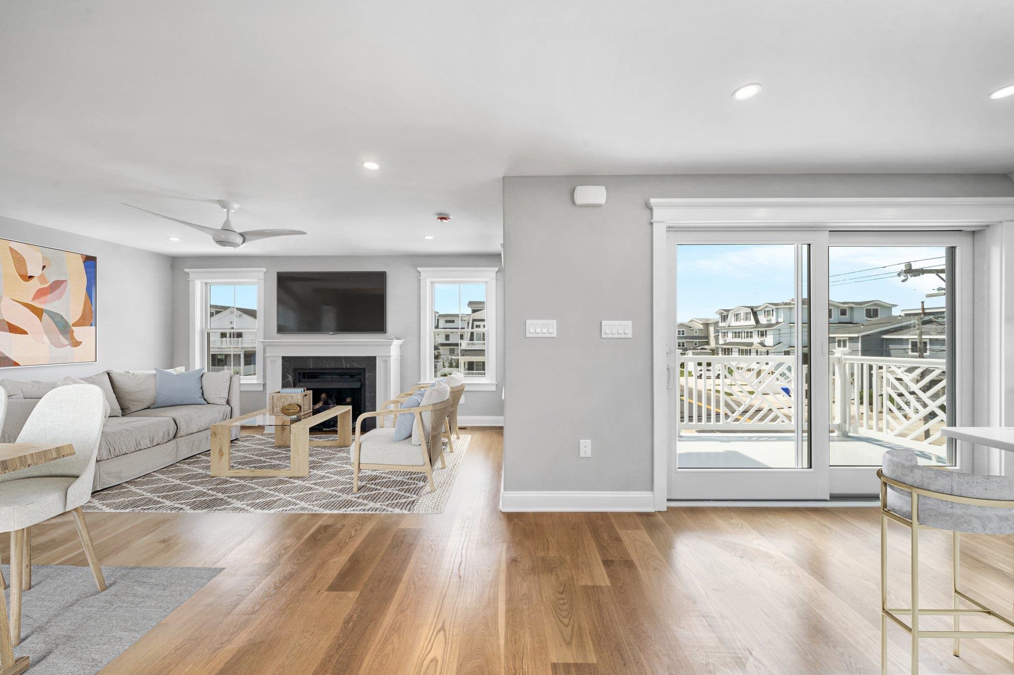 297 24th Street Unit: 297