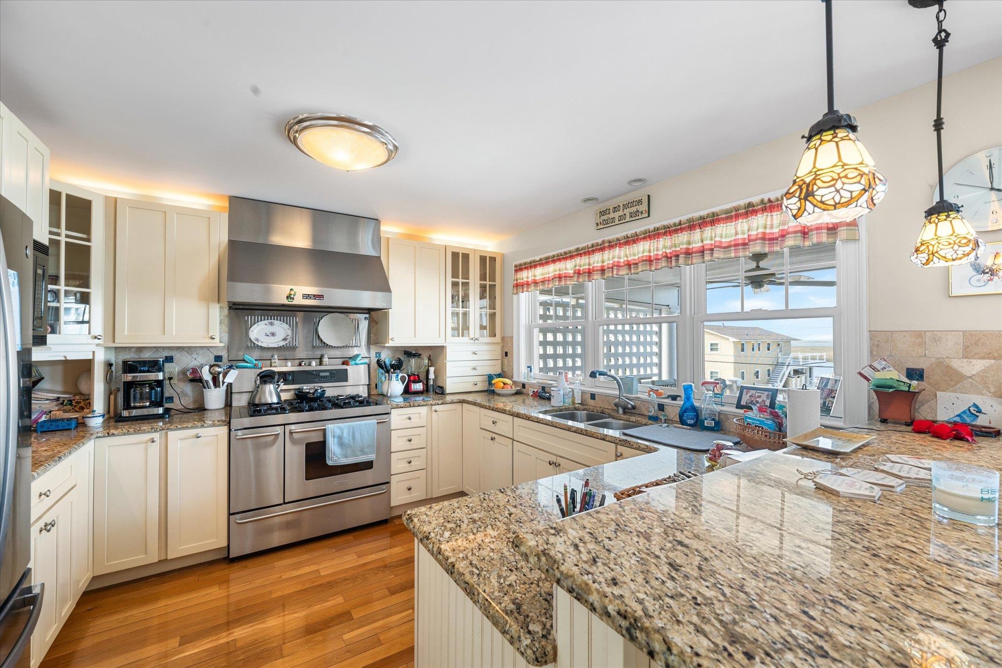 712 Sunrise Drive