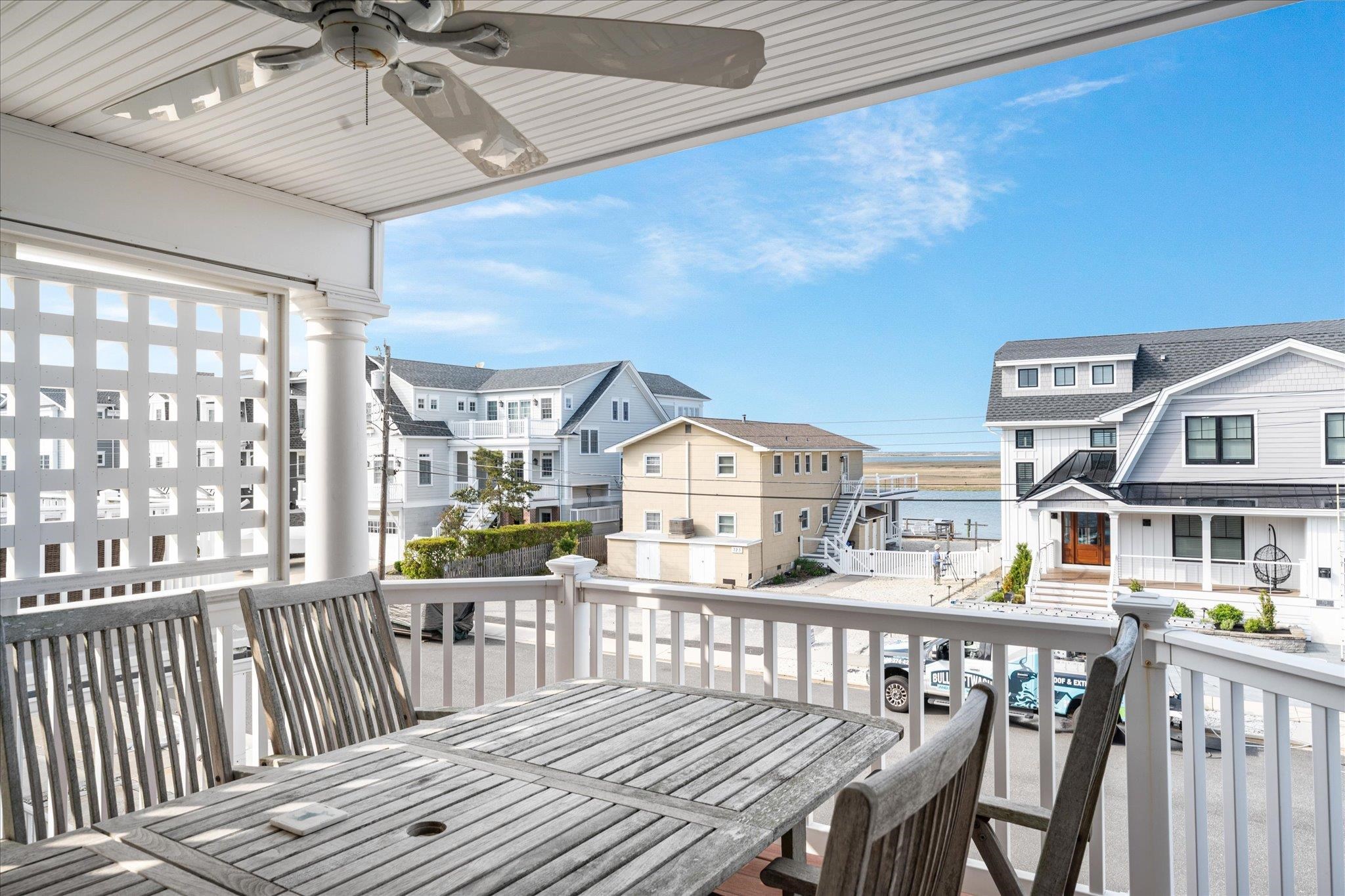 712 Sunrise Drive