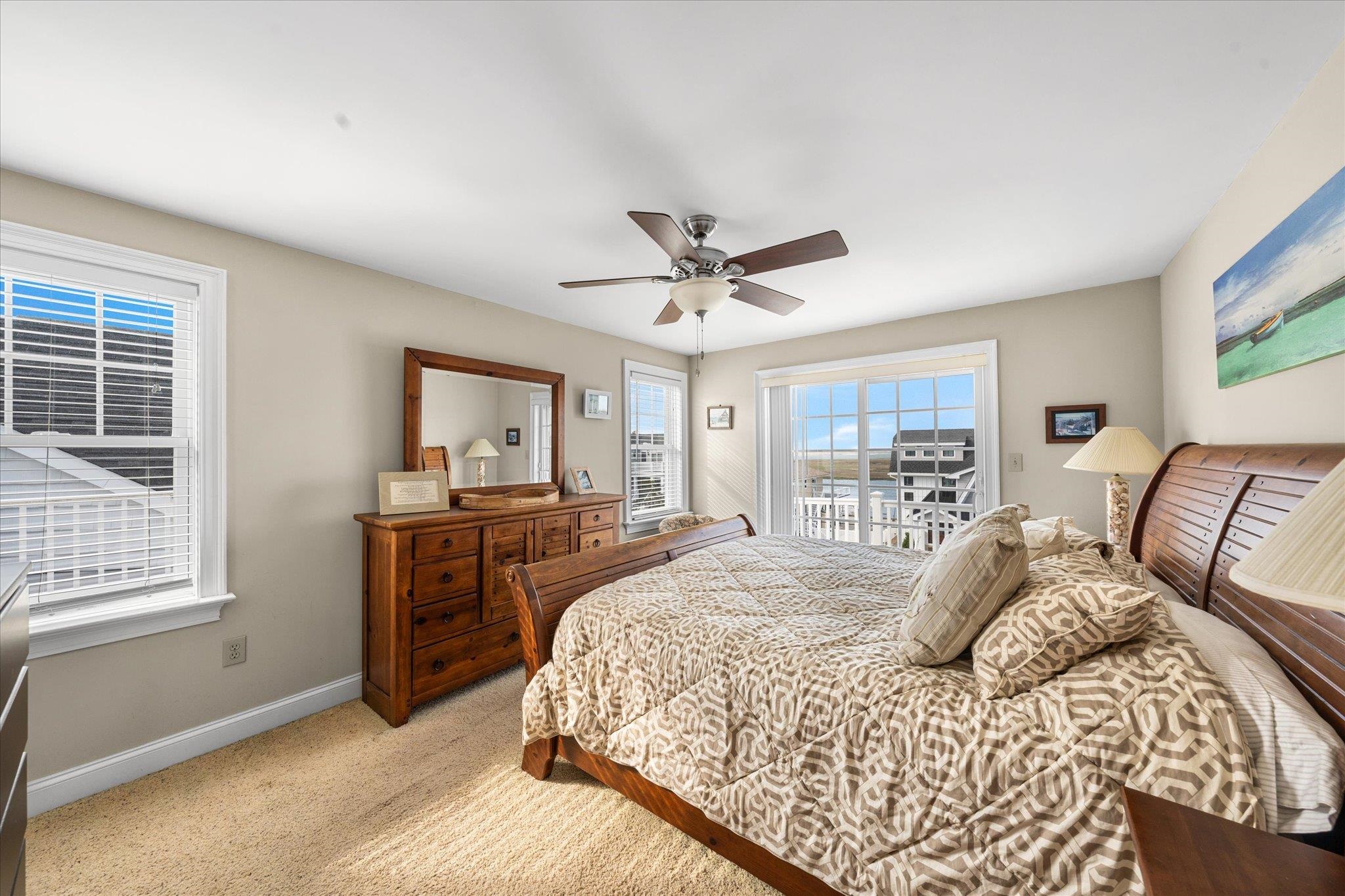 712 Sunrise Drive