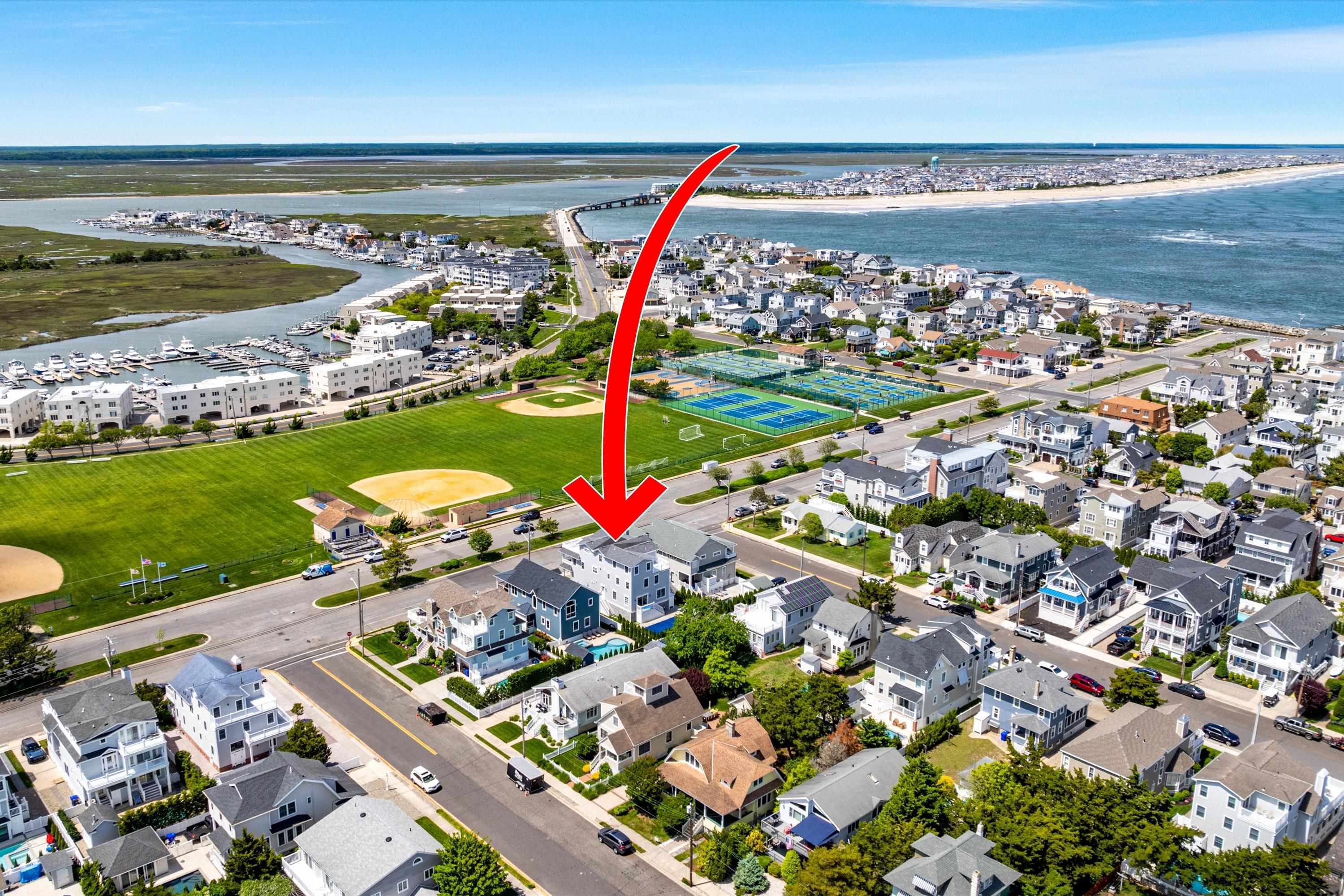 1005 Dune Drive