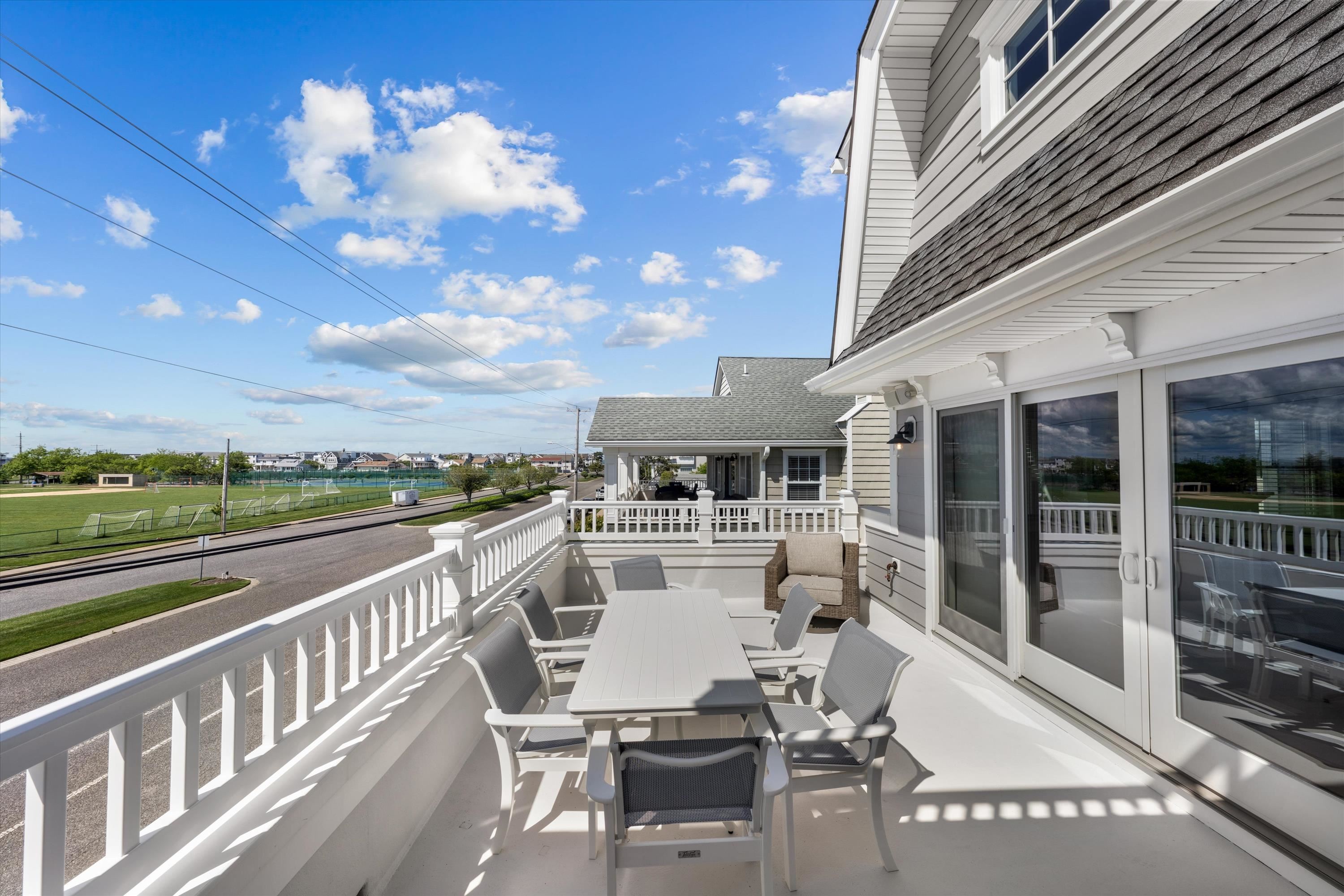 1005 Dune Drive