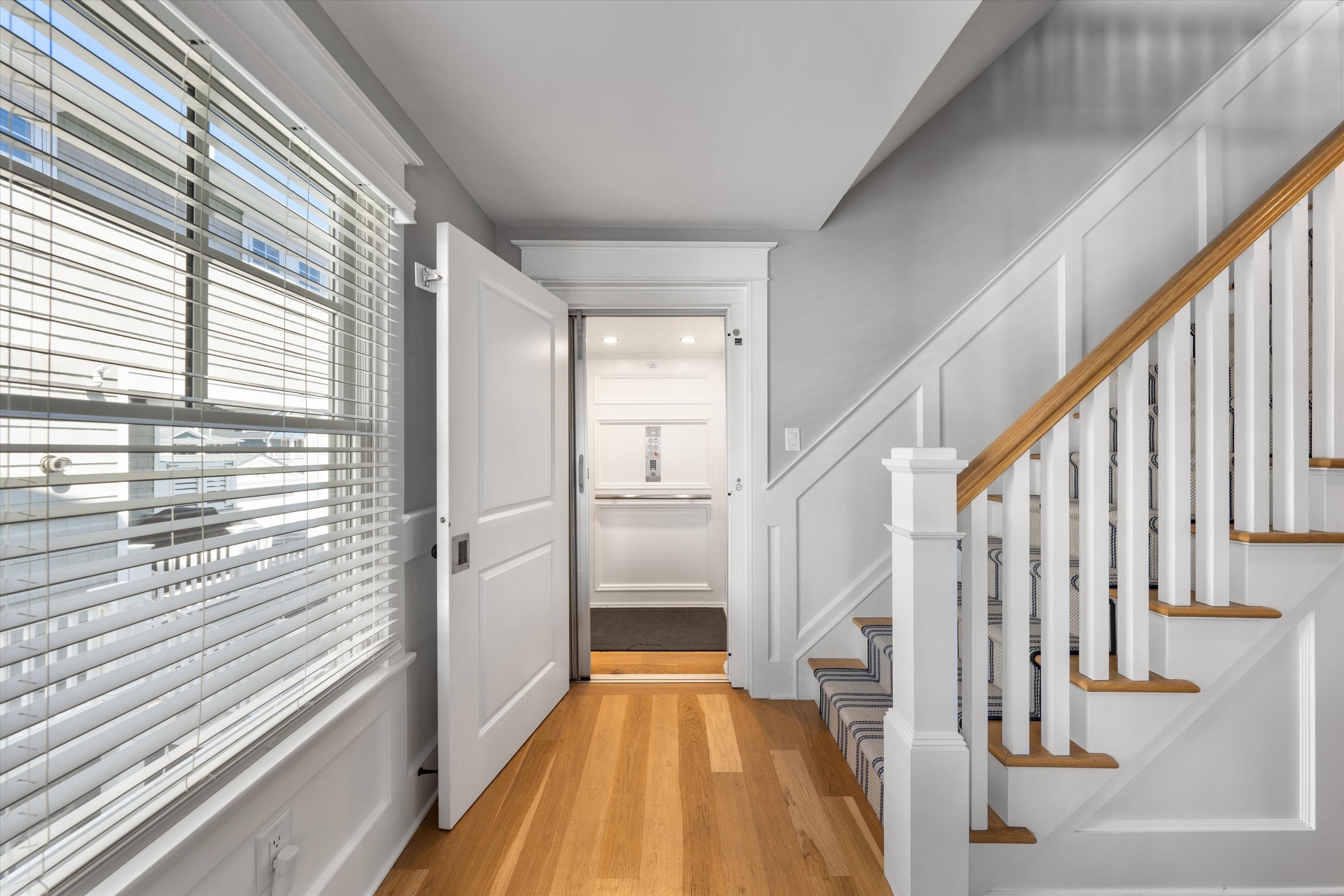1005 Dune Drive